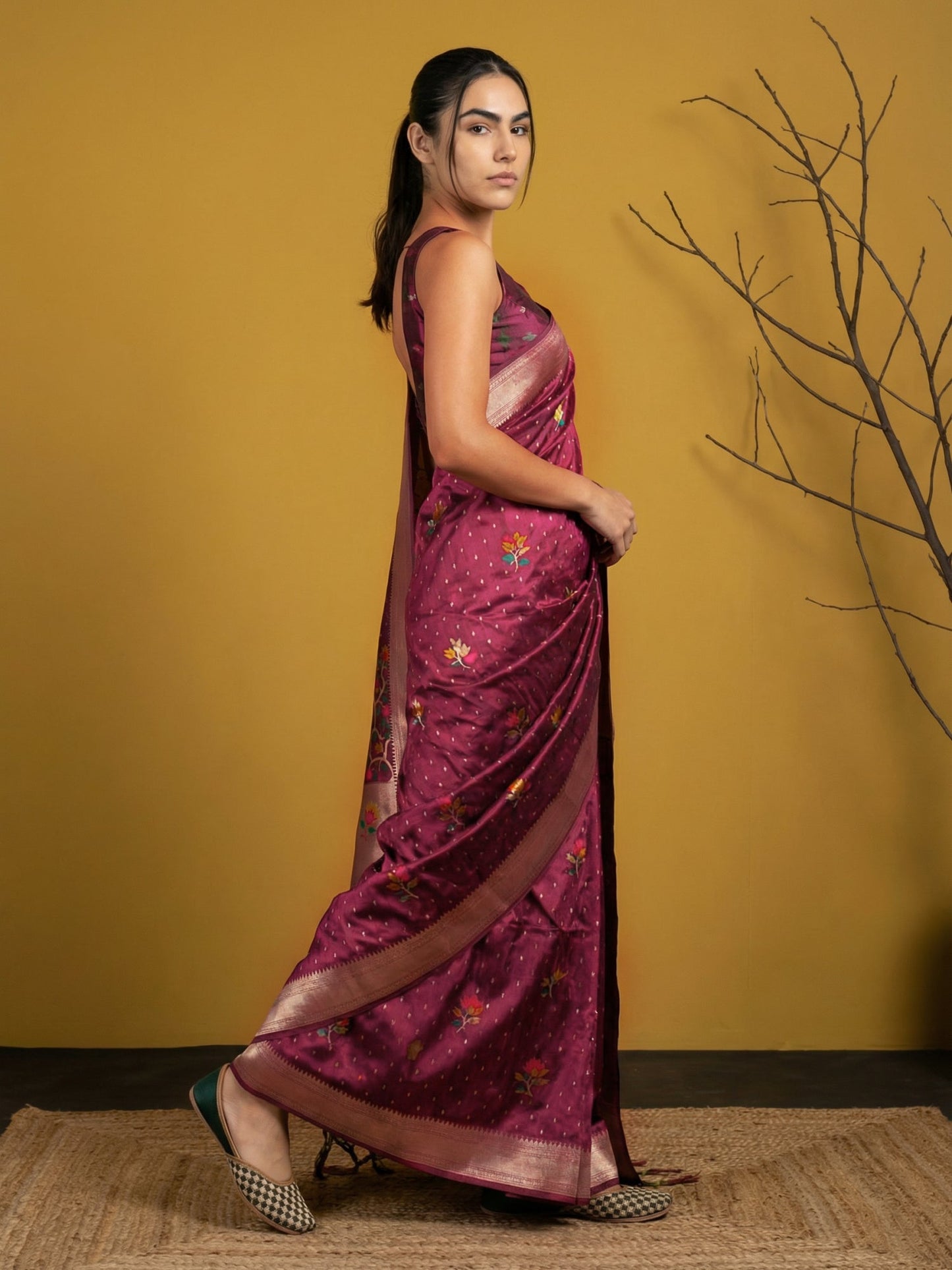 Soft Organza Meenakari Woven Saree with Jamdani Zari Pallu and Brocade Blouse Festive Wedding Party Wear Saree