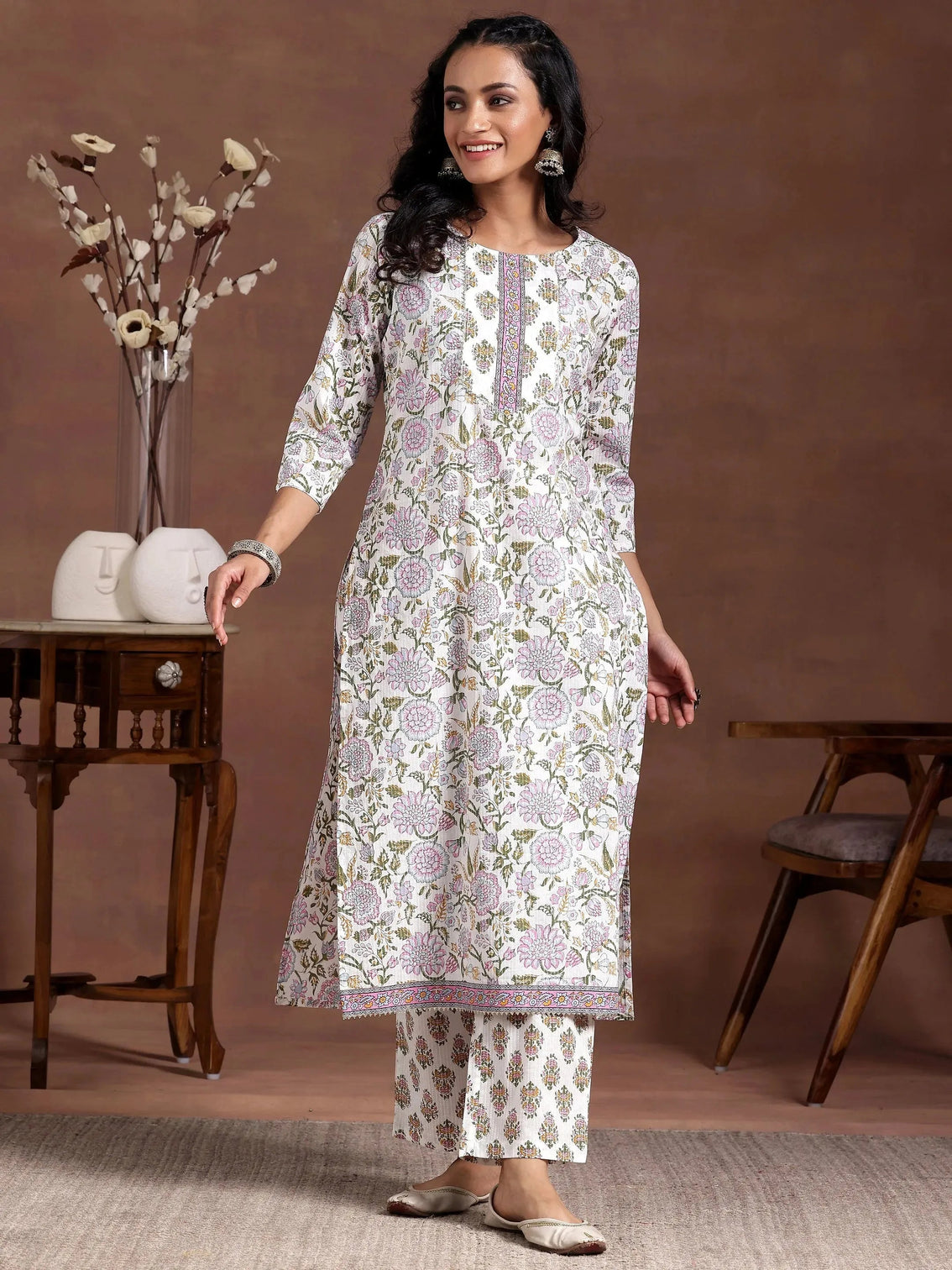 Mameraa Off White Printed Cotton Straight Kurta Set
