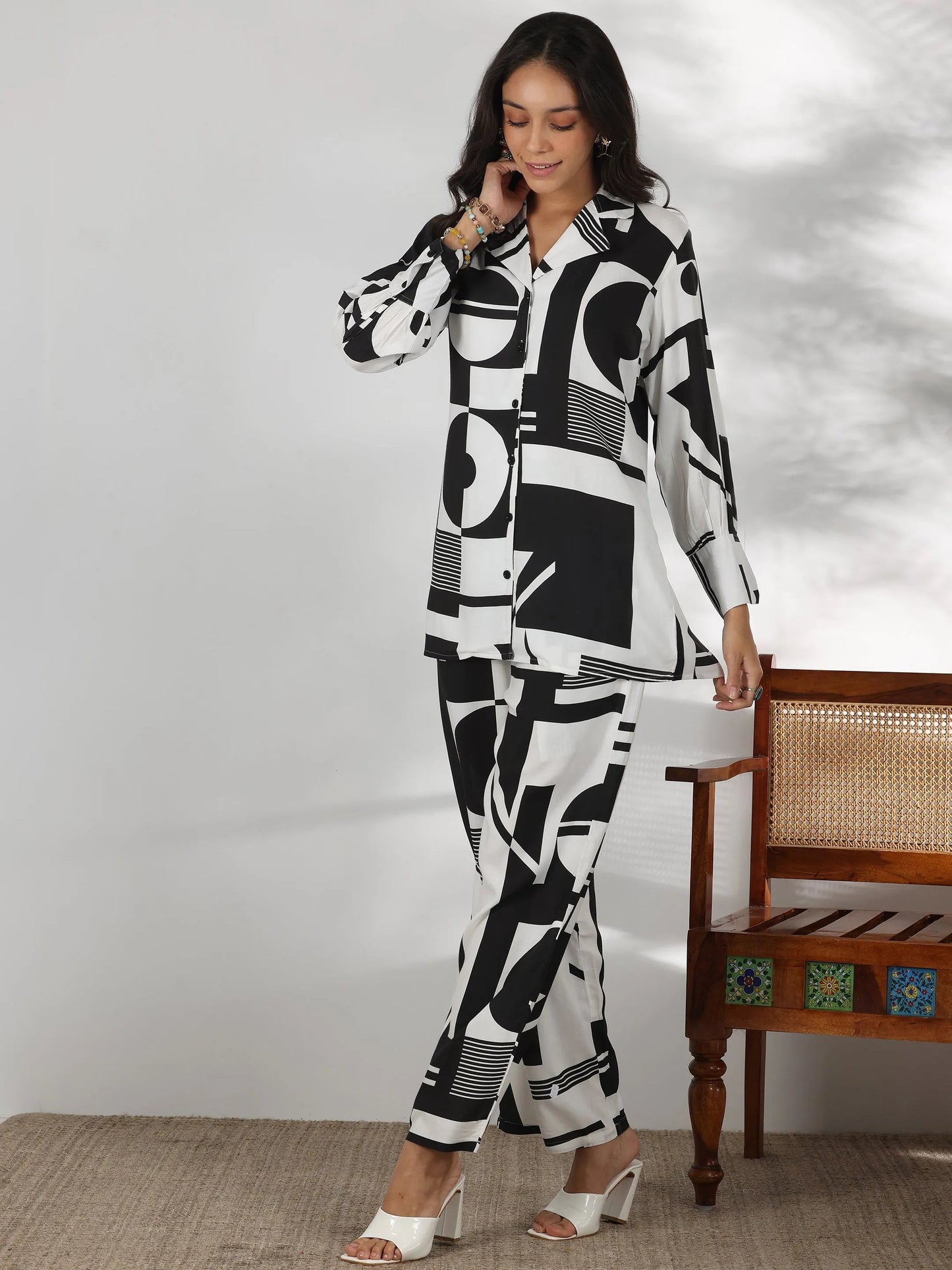 Gerua White Printed Rayon Co-Ords
