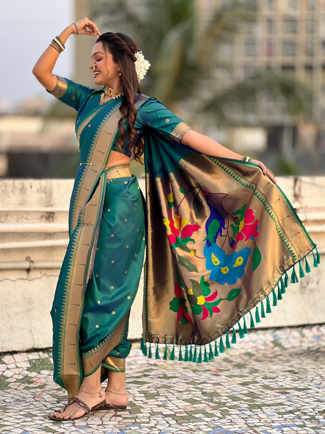 Parrot Green Wedding Special Nauvari Paithani Soft Silk Saree with Zari Woven Polka Motifs and Peacock Pallu