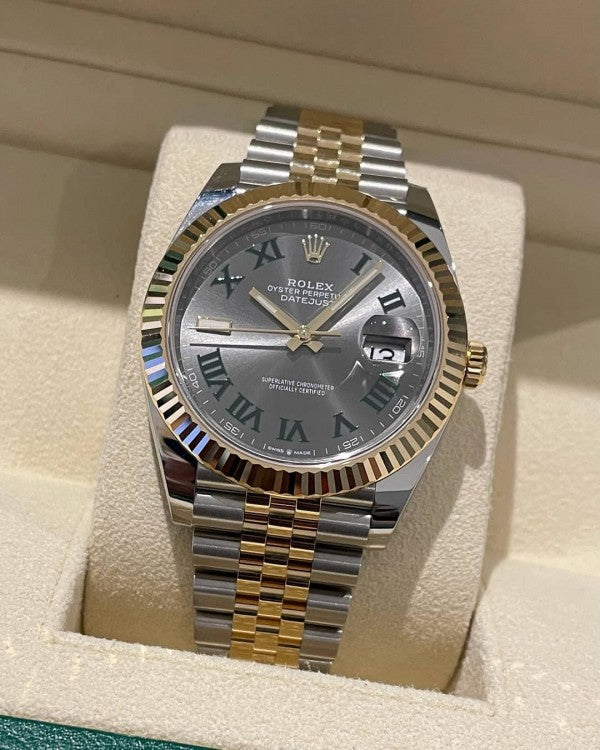 Classy Men's Rolex Watch With Stainless Steel Belt