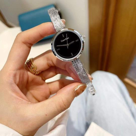 Refined Iconic Modern Wristwatch