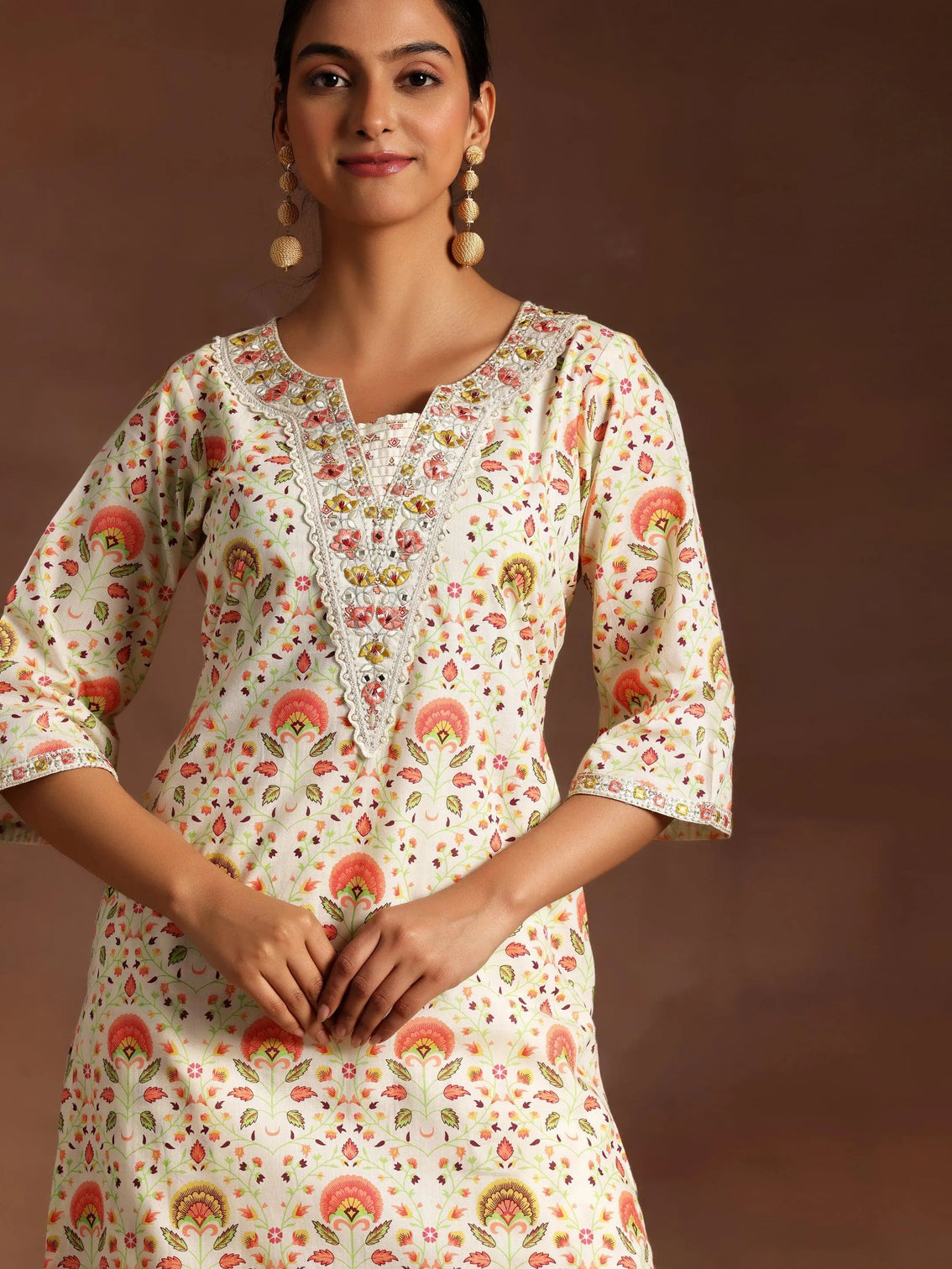 Mameraa Off White Printed Cotton Straight Kurta Set