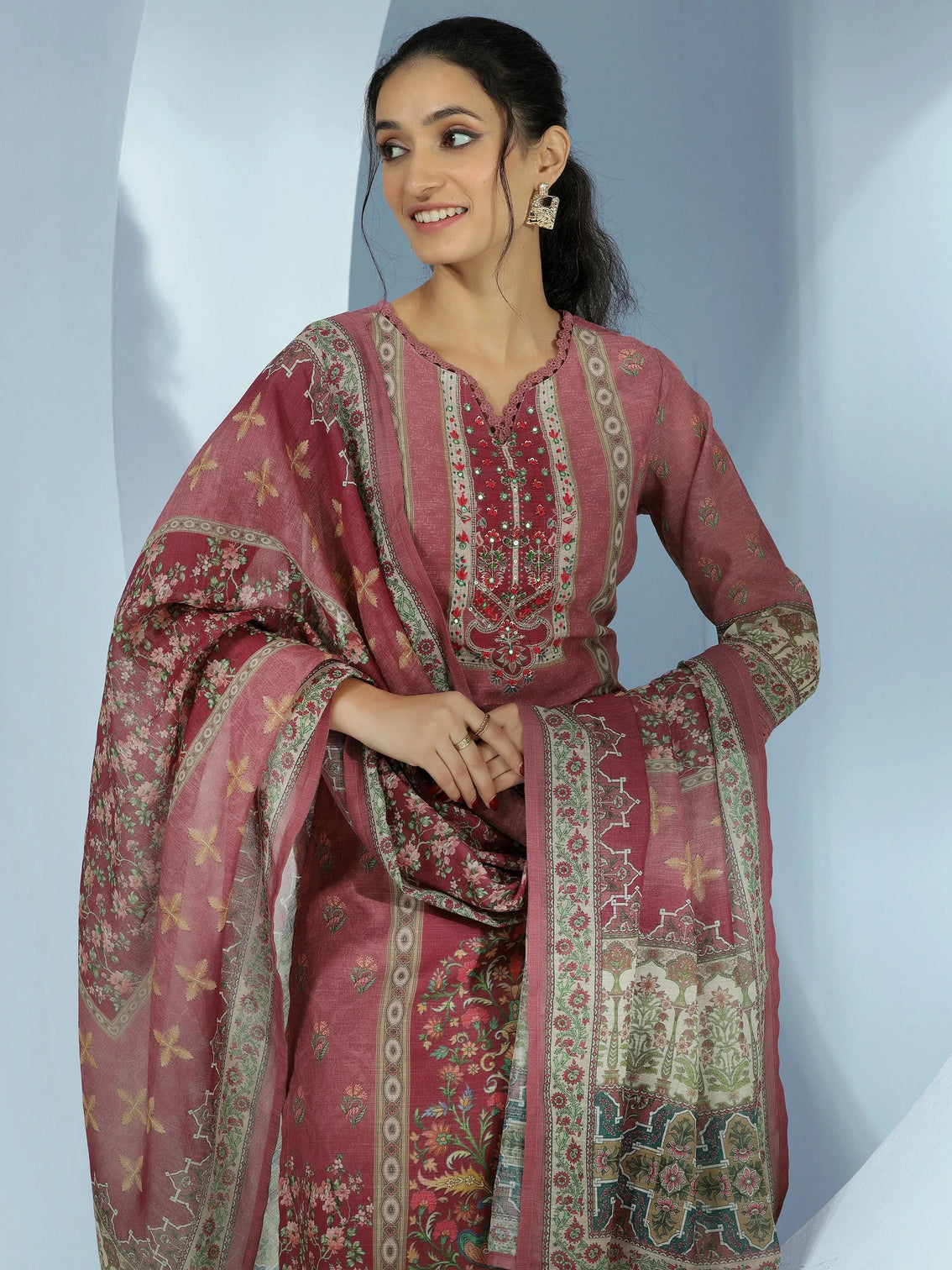 Mameraa Mauve Printed Cotton Blend Straight Suit With Dupatta