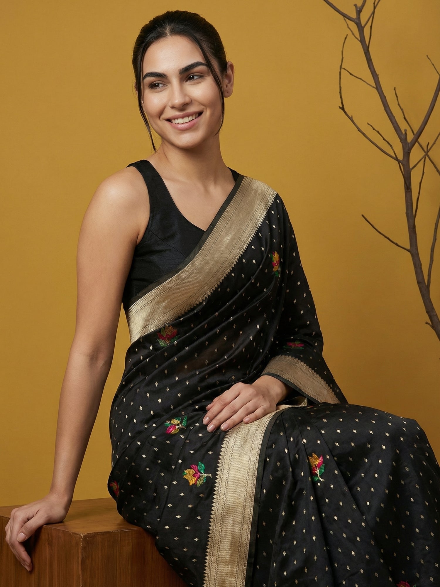 Soft Organza Meenakari Woven Saree with Jamdani Zari Pallu and Brocade Blouse Festive Wedding Party Wear Saree