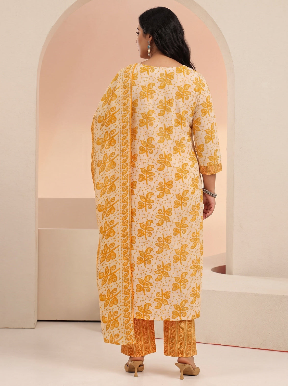 Plus Size Off White Floral Printed Cotton Straight Suit Set