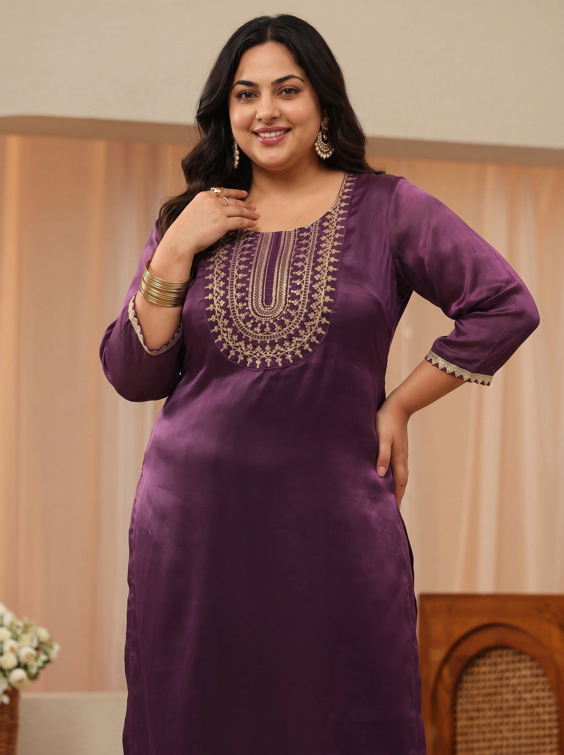 Plus Size Burgundy Yoke Design Tissue Straight Suit Set