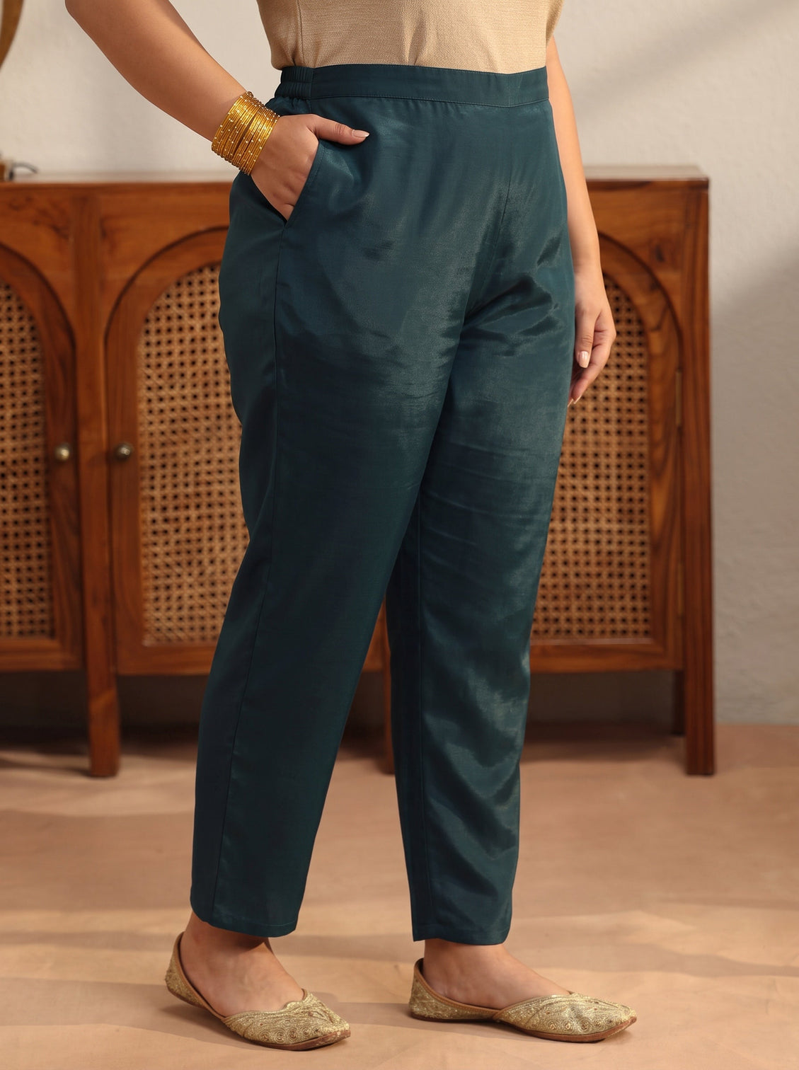 Plus Size Teal Yoke Design Tissue Straight Suit Set