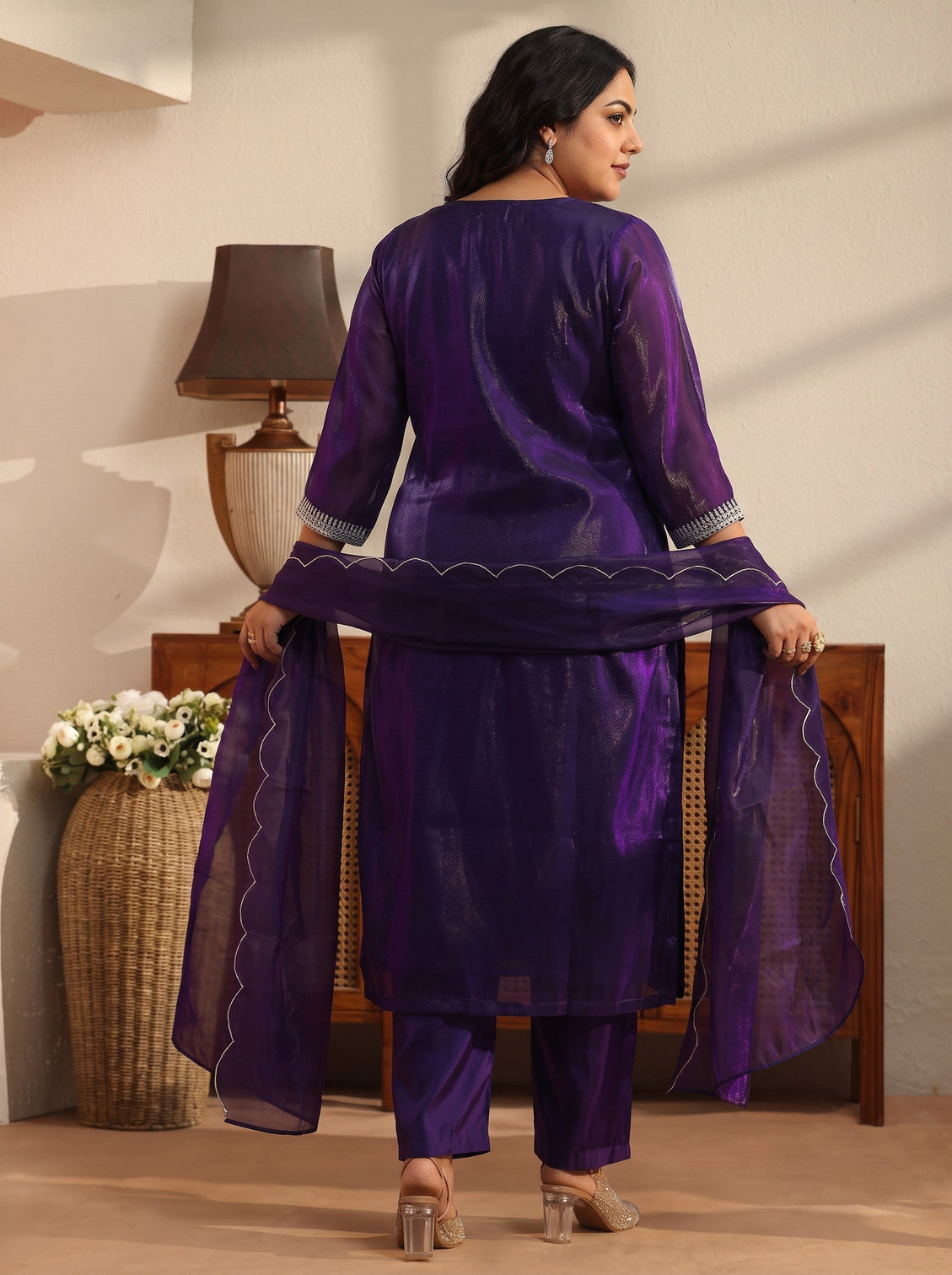 Plus Size Purple Yoke Design Tissue Straight Suit Set