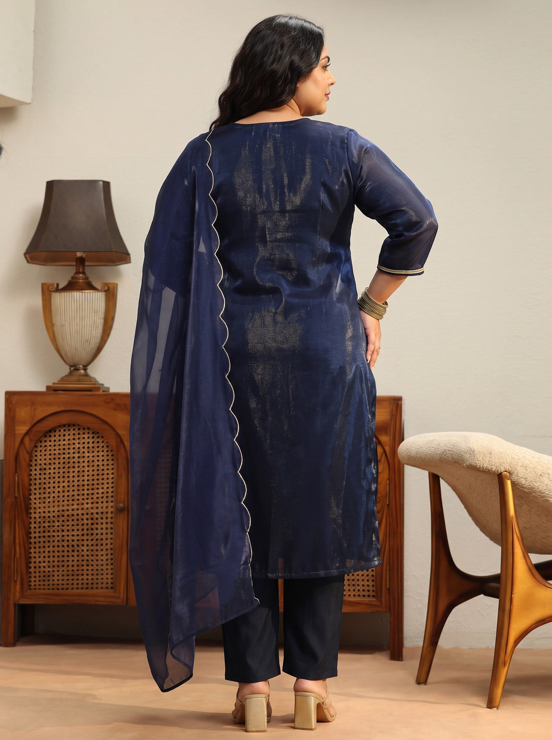 Plus Size Navy Blue Yoke Design Tissue Straight Suit Set