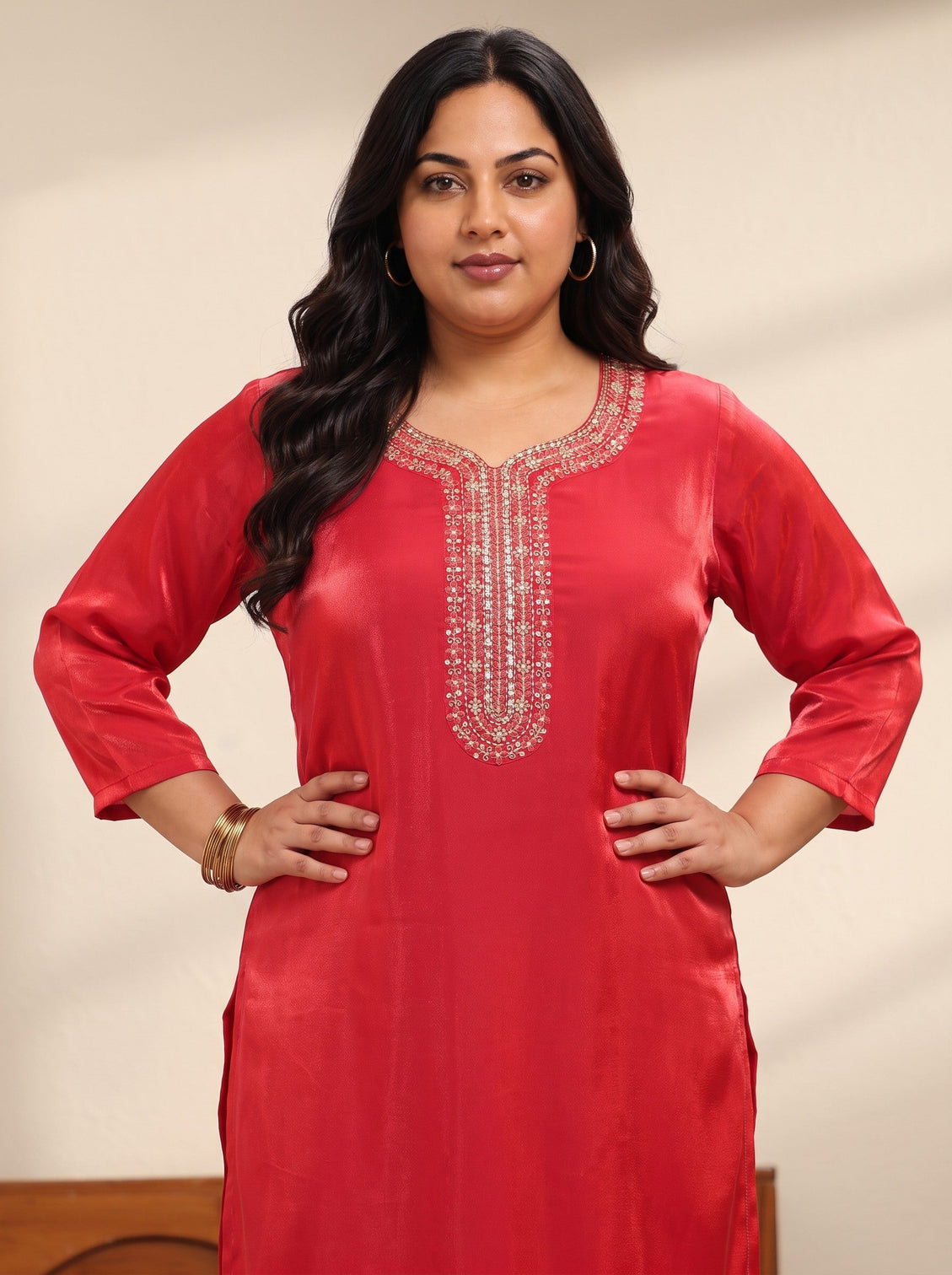 Plus Size Red Yoke Design Tissue Straight Suit Set