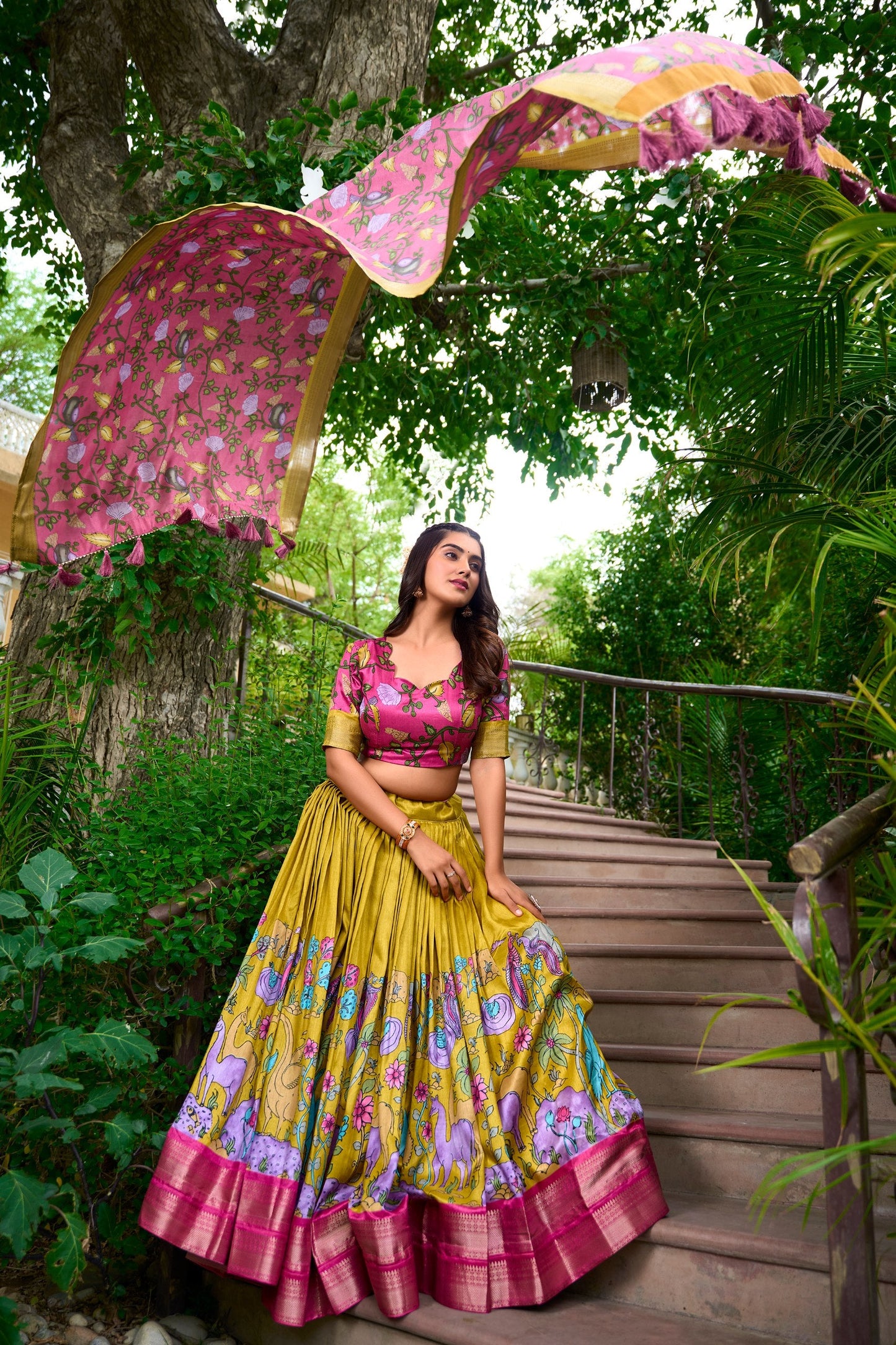 Kalamkari printed lehenga choli dupatta set