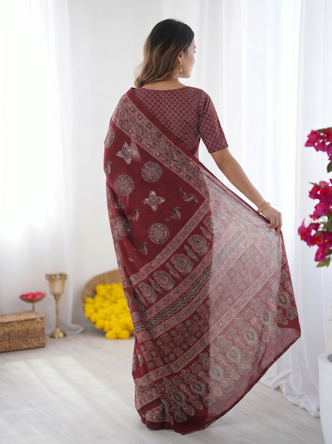 Maroon modal silk saree with paisley circular motif print designer heritage pallu saree for festive wear