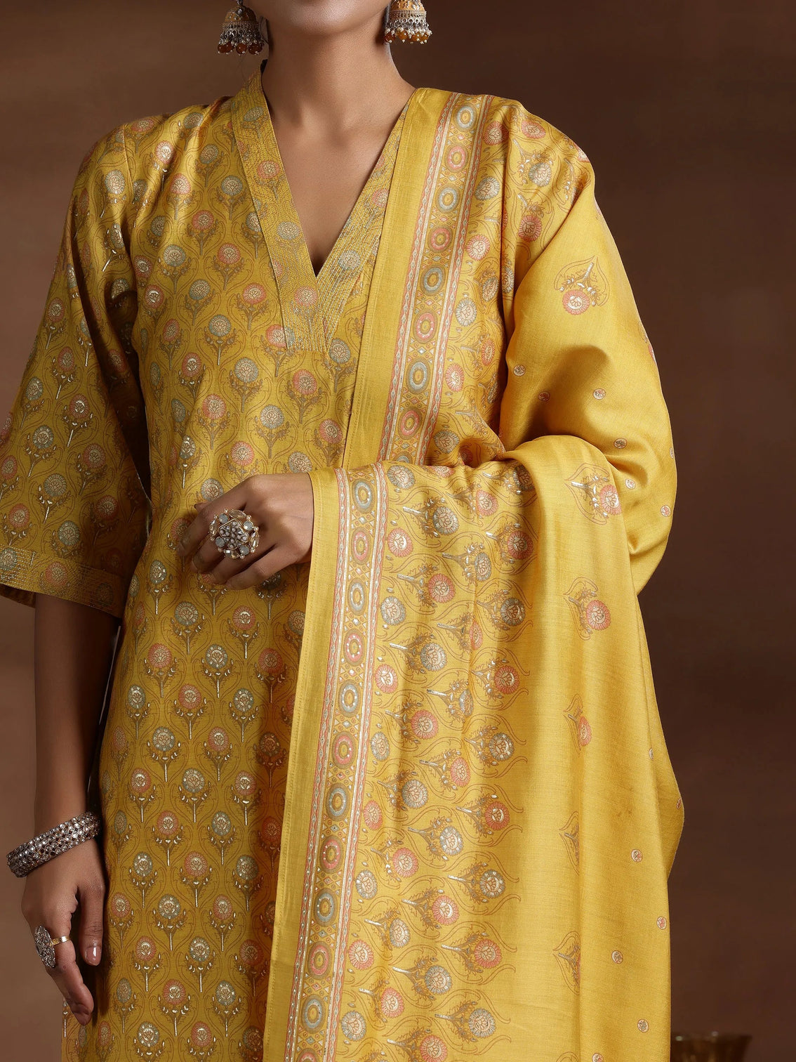 Mameraa Mustard Printed Silk Blend Straight Suit With Dupatta