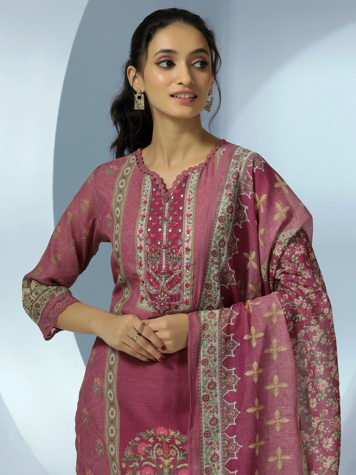 Mameraa Mauve Printed Cotton Blend Straight Suit With Dupatta