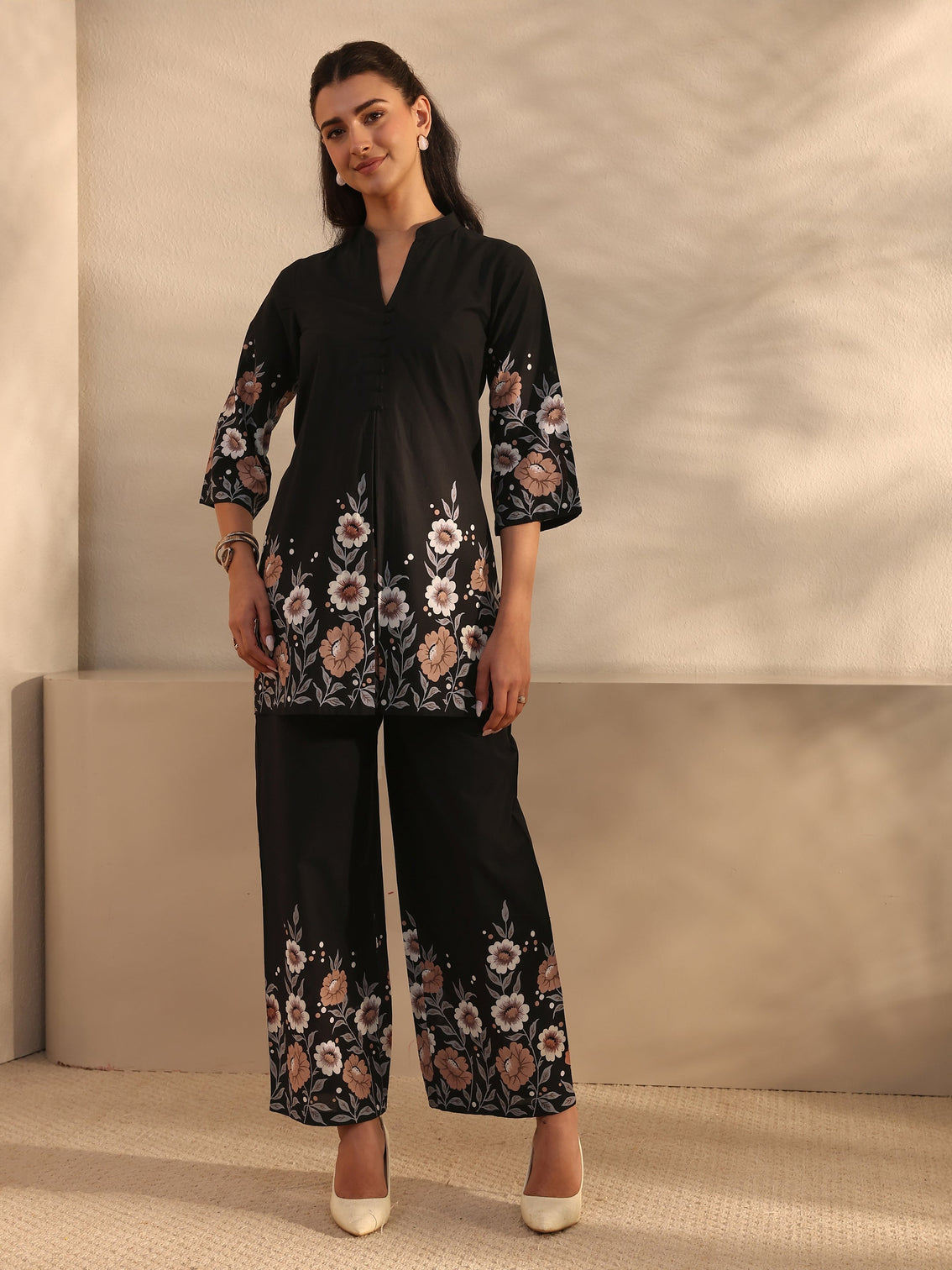 Mameraa Black Floral Printed Cotton Front Slit Co-Ord Set