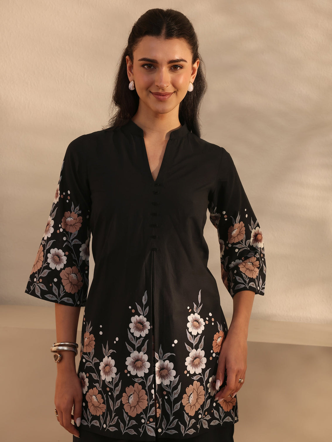 Mameraa Black Floral Printed Cotton Front Slit Co-Ord Set