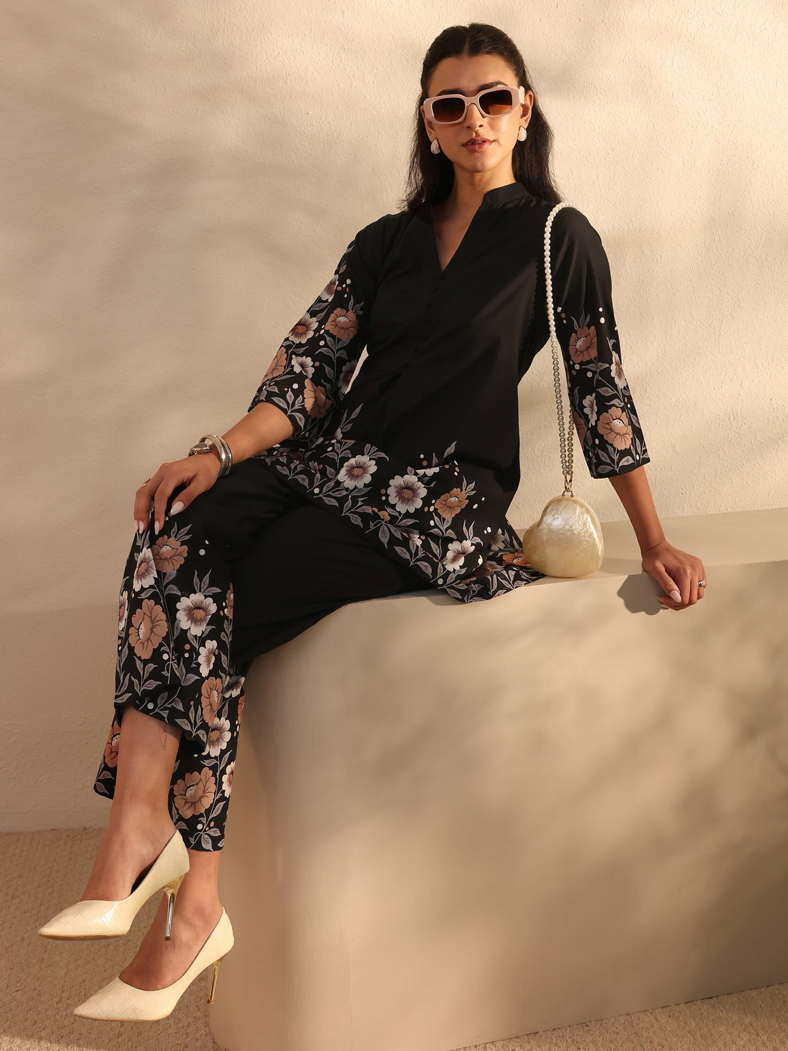 Mameraa Black Floral Printed Cotton Front Slit Co-Ord Set