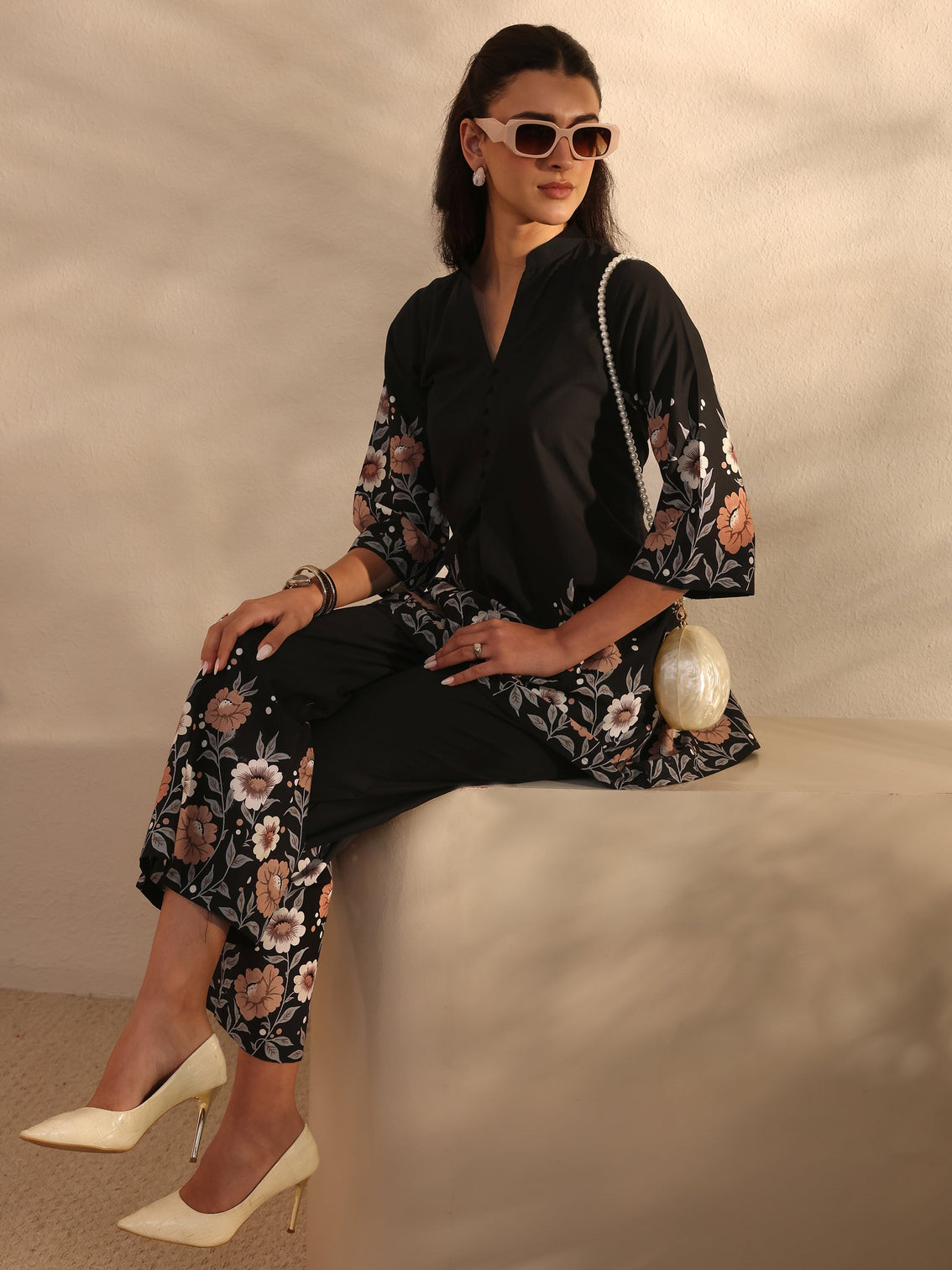 Mameraa Black Floral Printed Cotton Front Slit Co-Ord Set