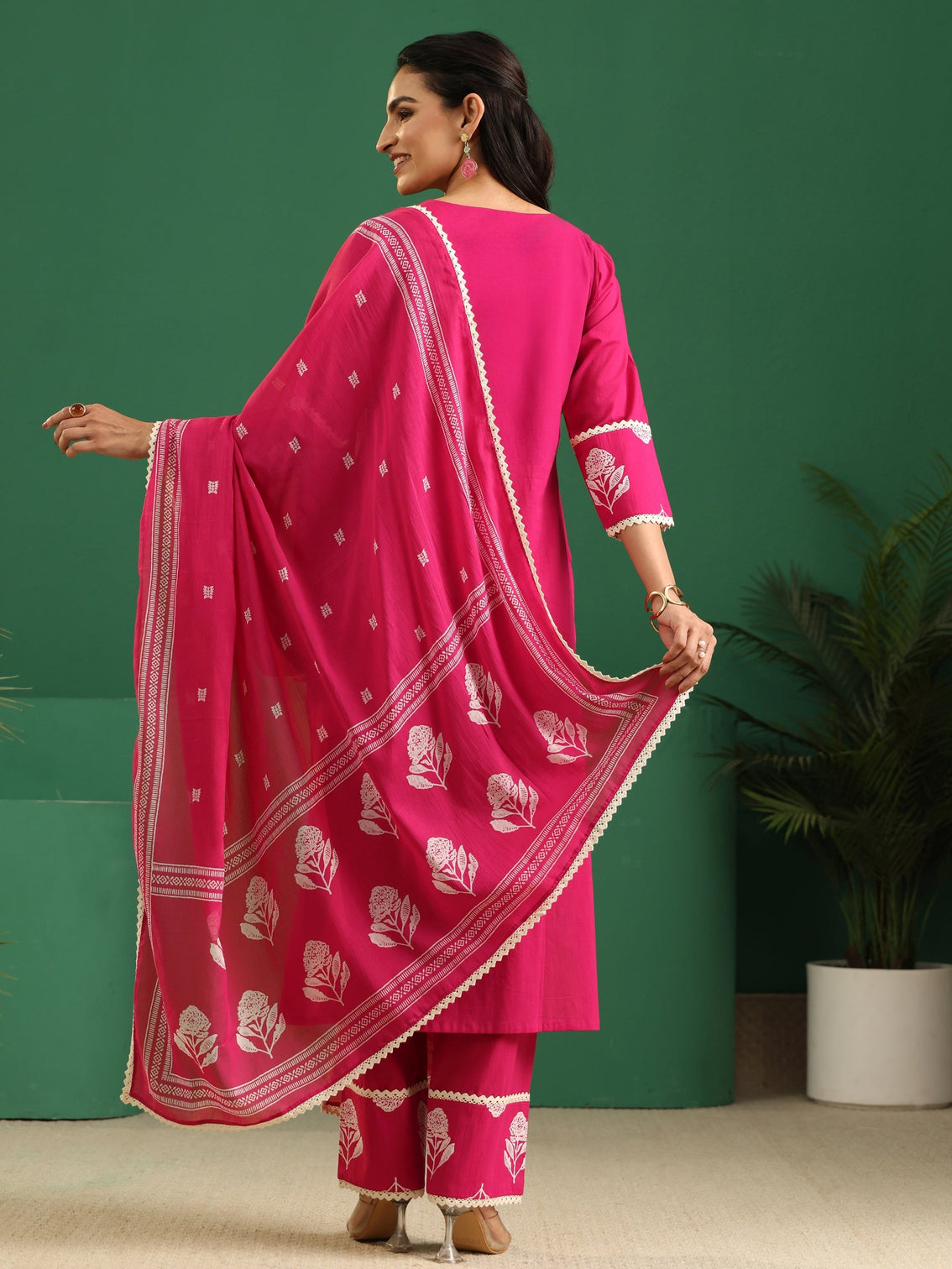 Mameraa Fuchsia Pink Floral Printed Cotton Straight Suit Set