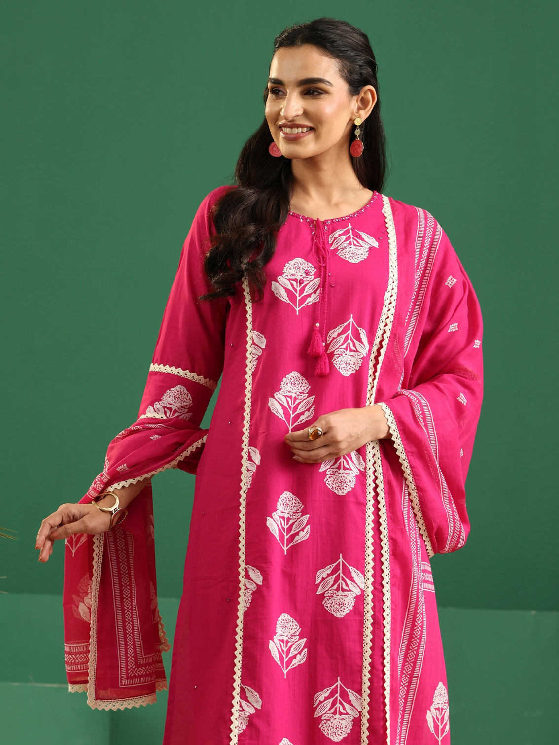 Mameraa Fuchsia Pink Floral Printed Cotton Straight Suit Set