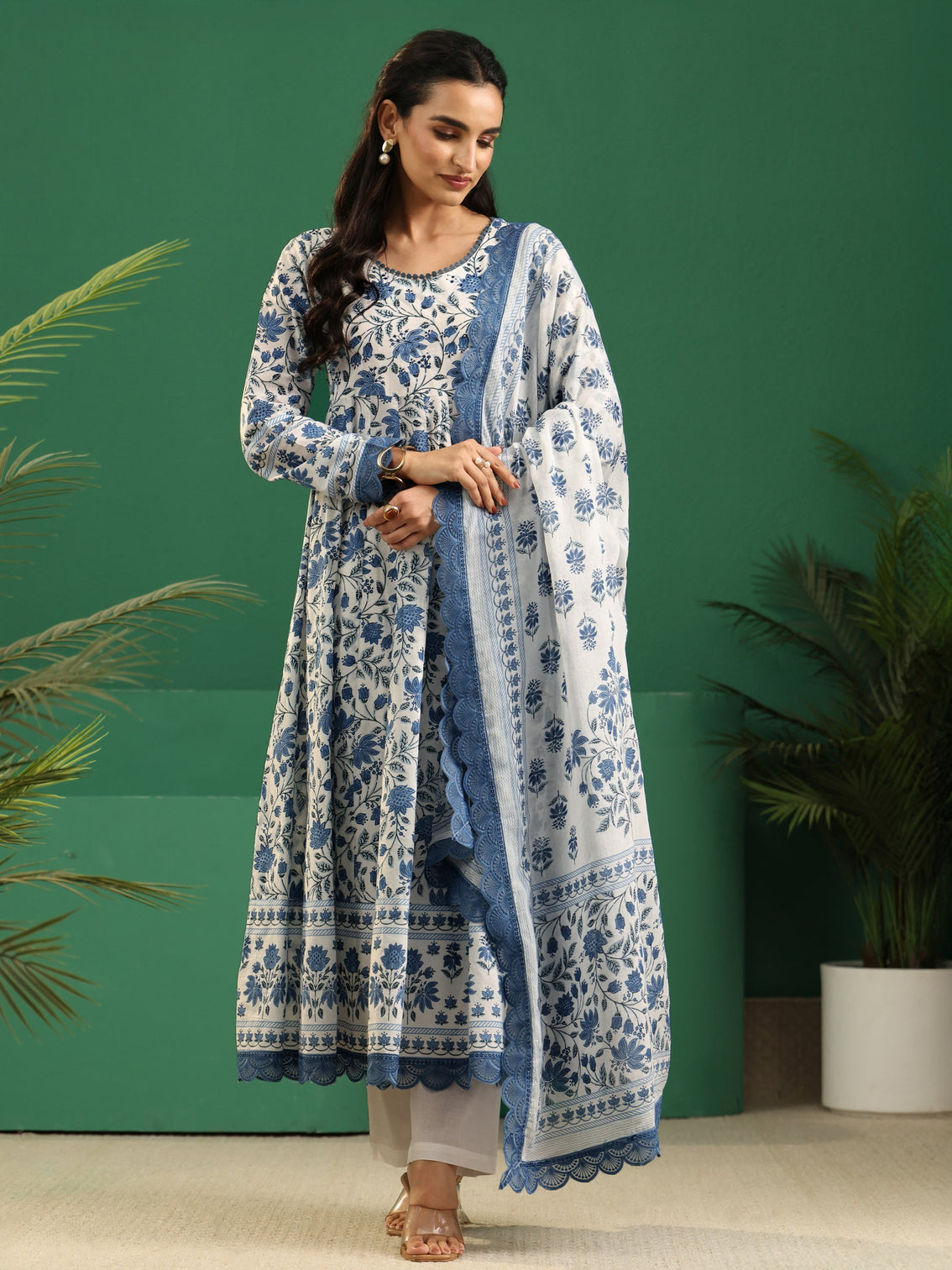 Mameraa White Floral Printed Cotton Anarkali Suit Set