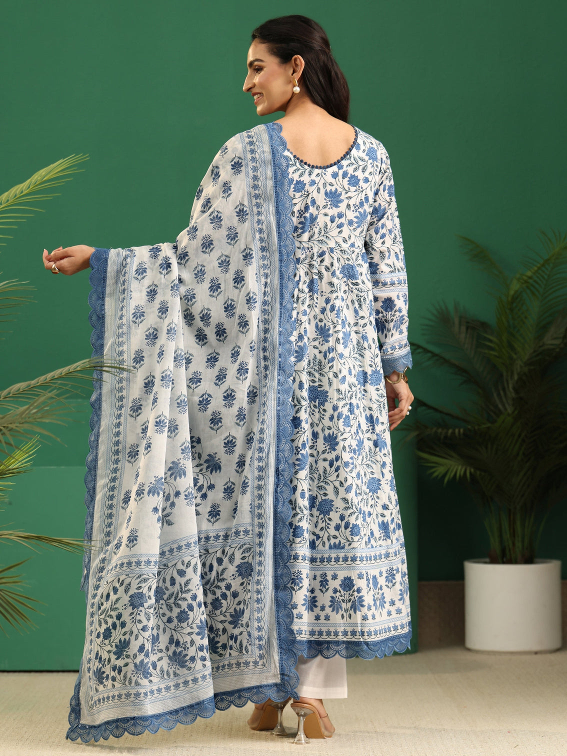 Mameraa White Floral Printed Cotton Anarkali Suit Set