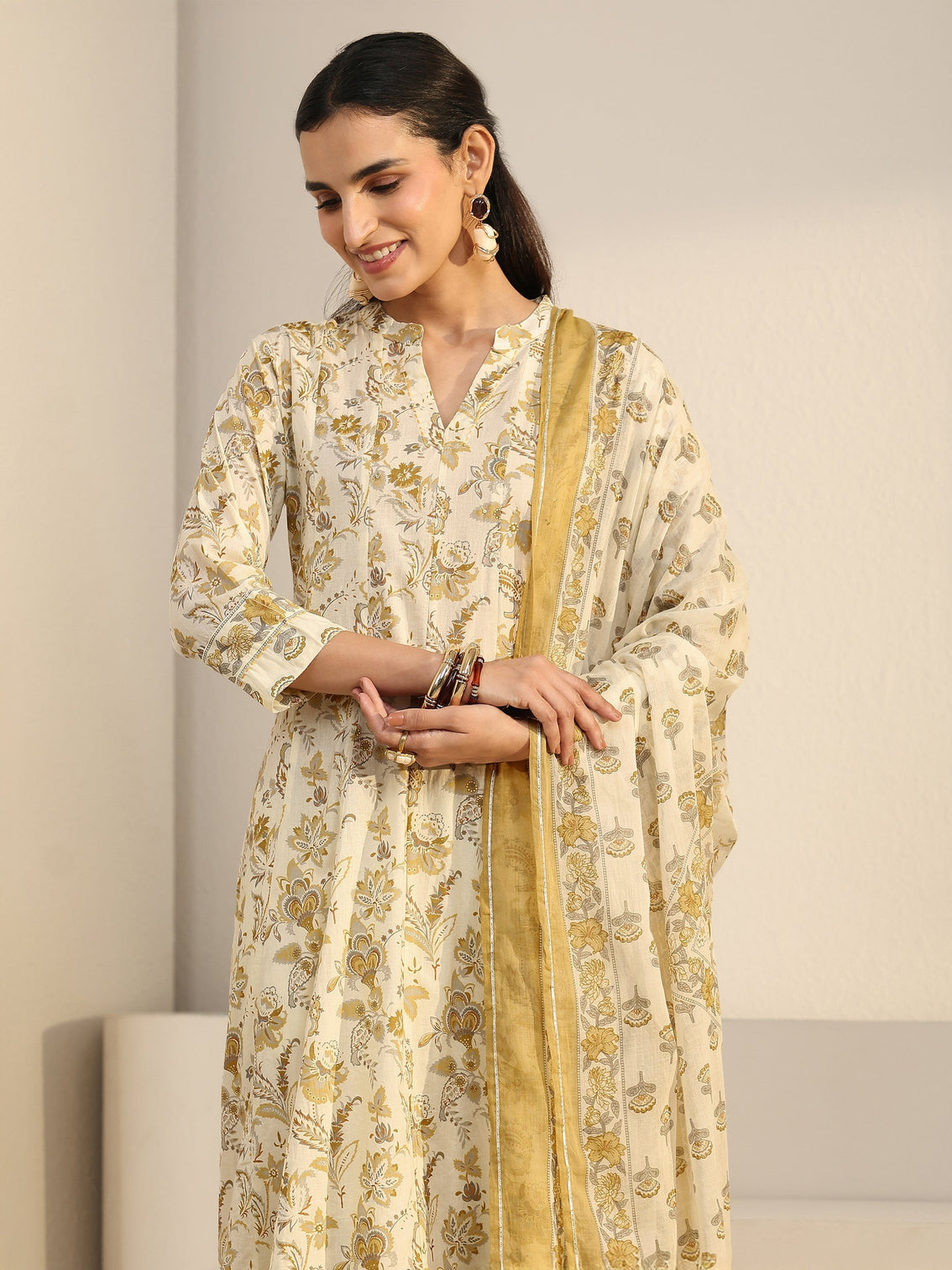 Mameraa Off White Floral Printed Cotton Anarkali Suit Set