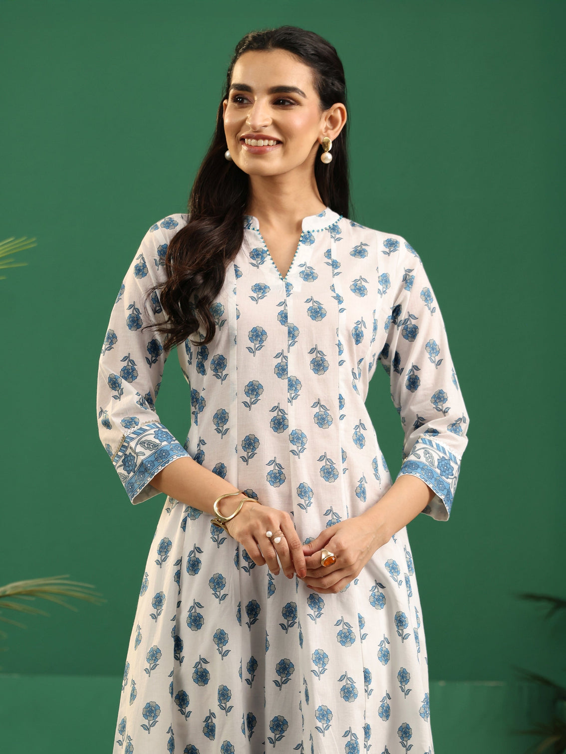 Mameraa White Floral Printed Cotton Anarkali Suit Set