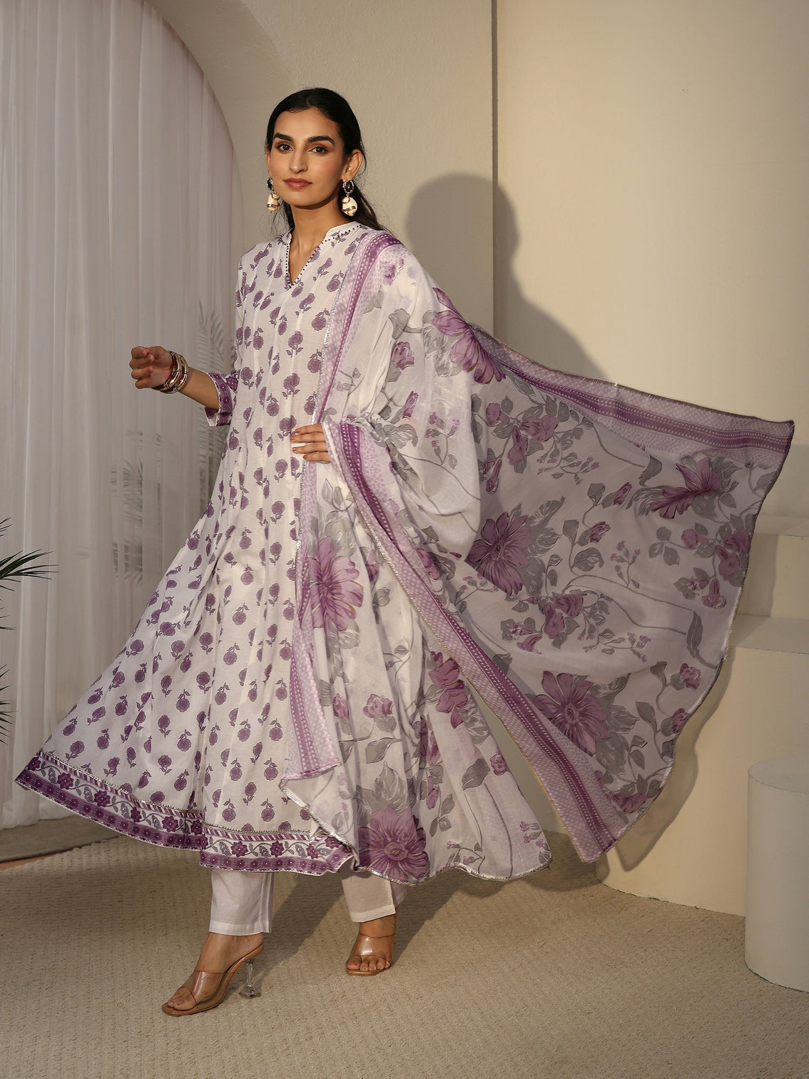 Mameraa White Floral Printed Cotton Anarkali Suit Set