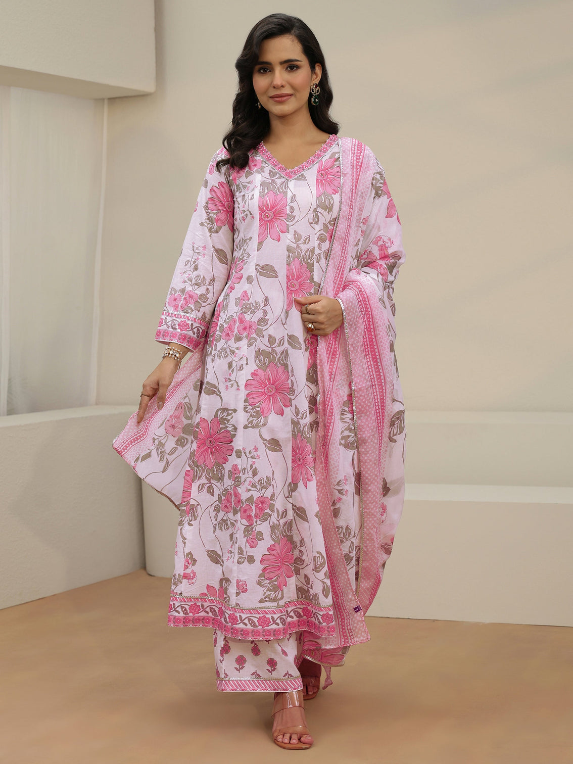 Mameraa White Floral Printed Cotton Anarkali Suit Set