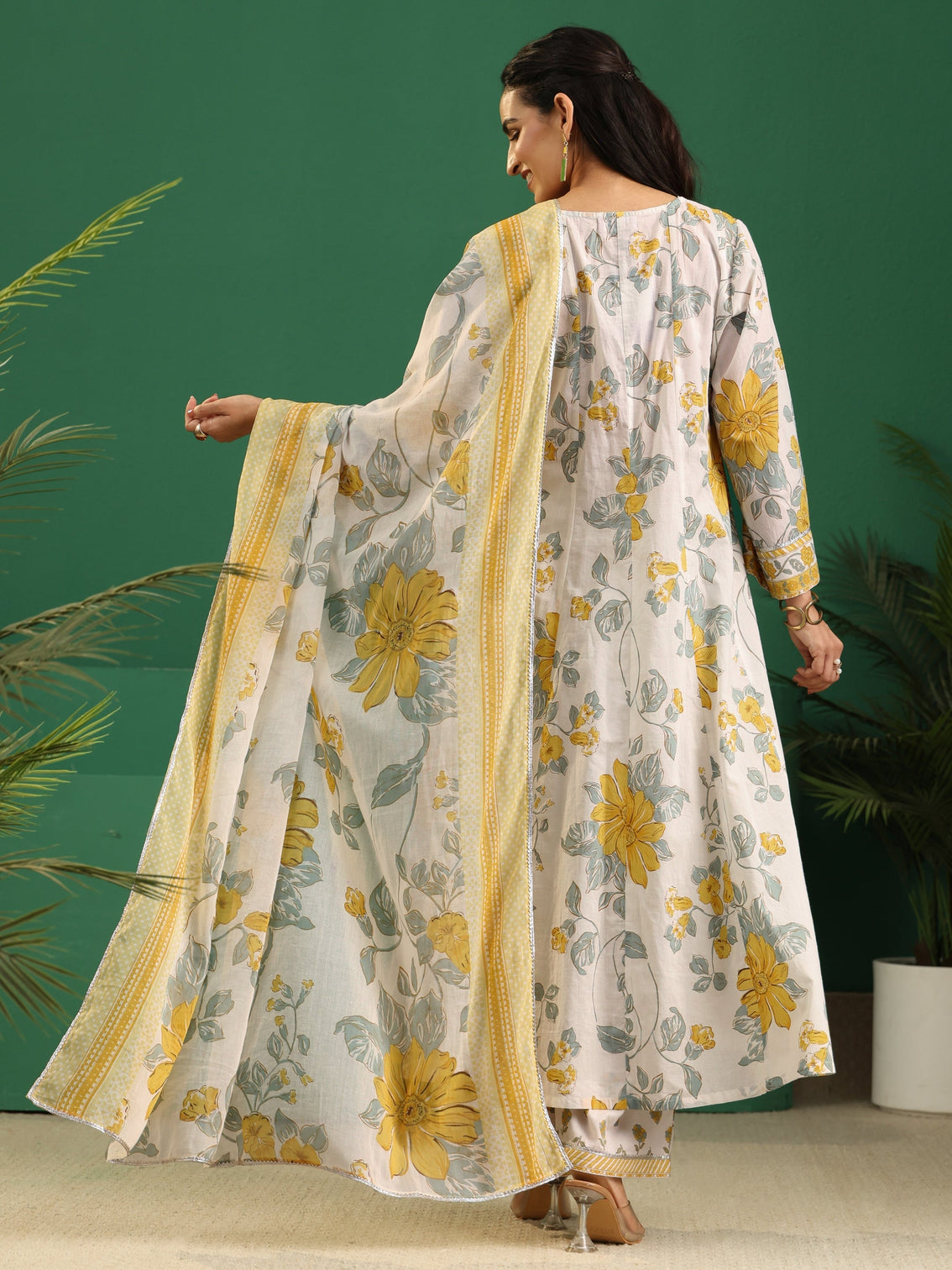 Mameraa White Floral Printed Cotton Anarkali Suit Set