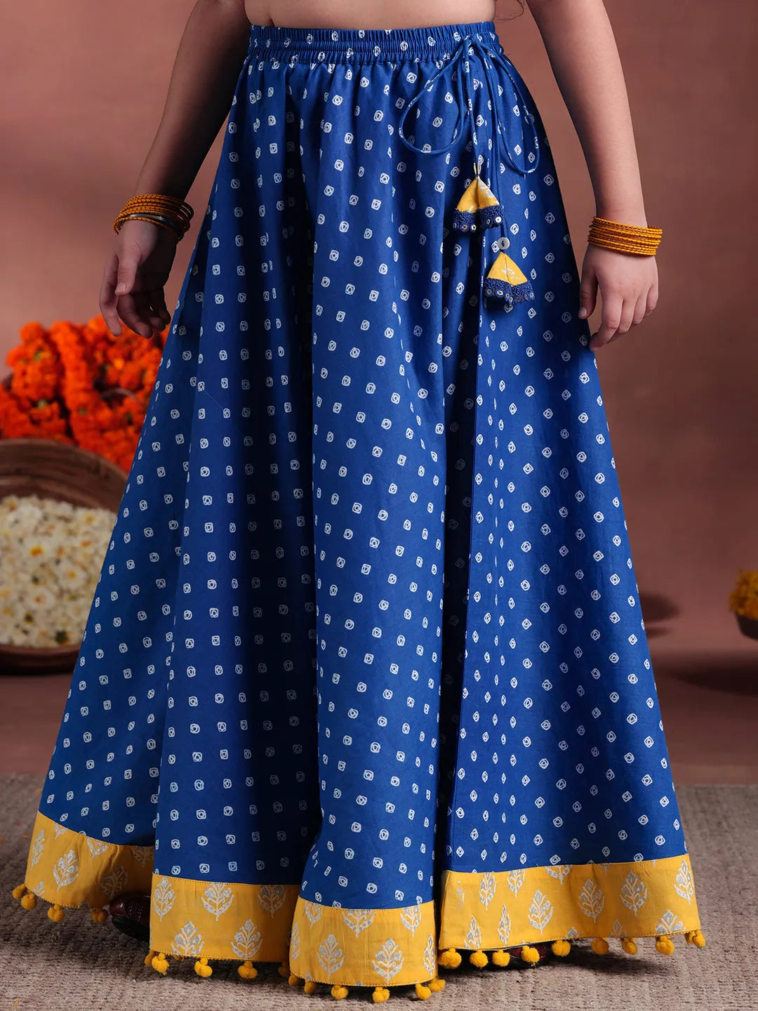 Mameraa Kids Yellow Cotton Printed Lehenga Set