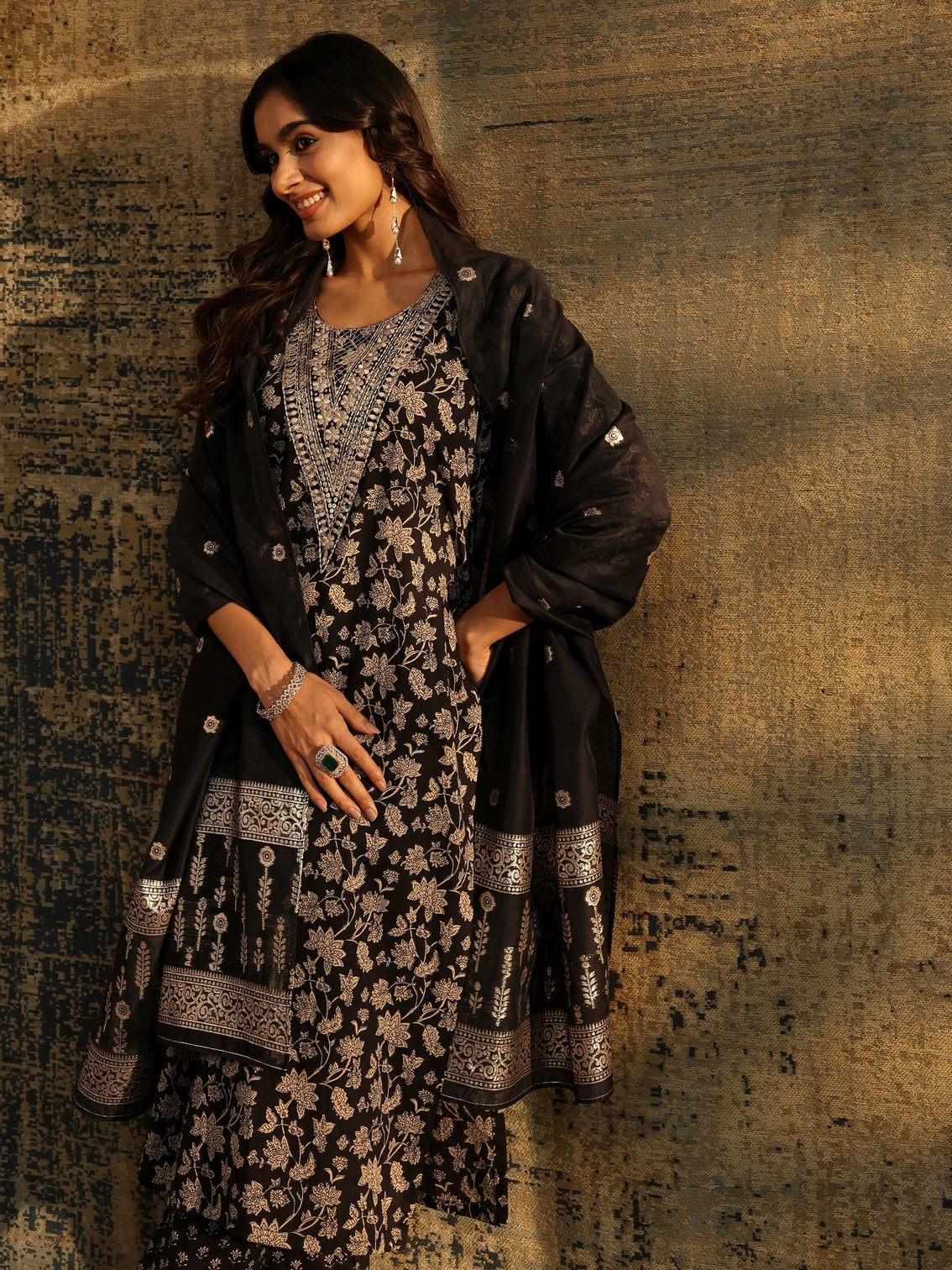Mameraa Black Floral Printed Cotton Straight Suit Set