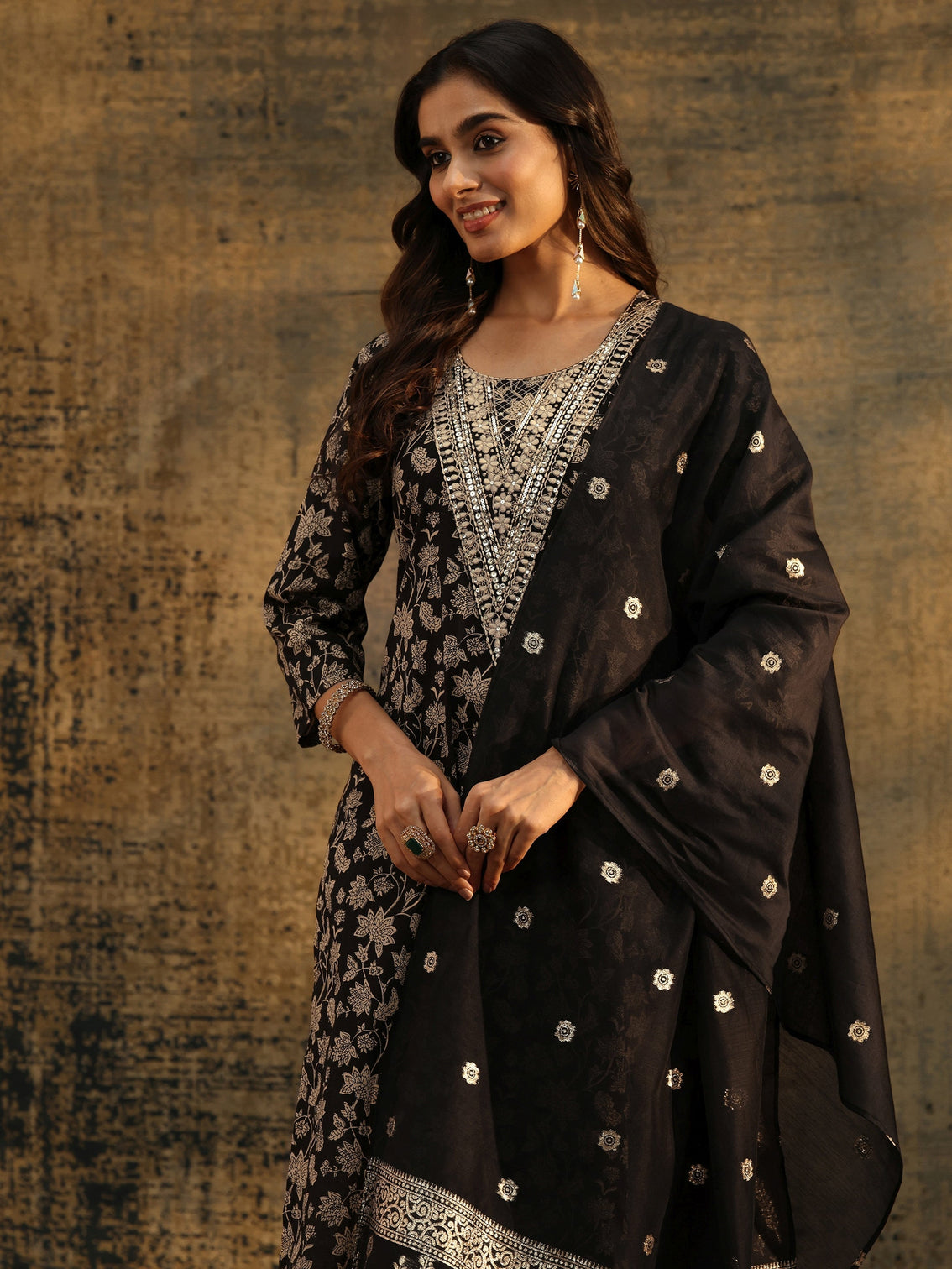 Mameraa Black Floral Printed Cotton Straight Suit Set