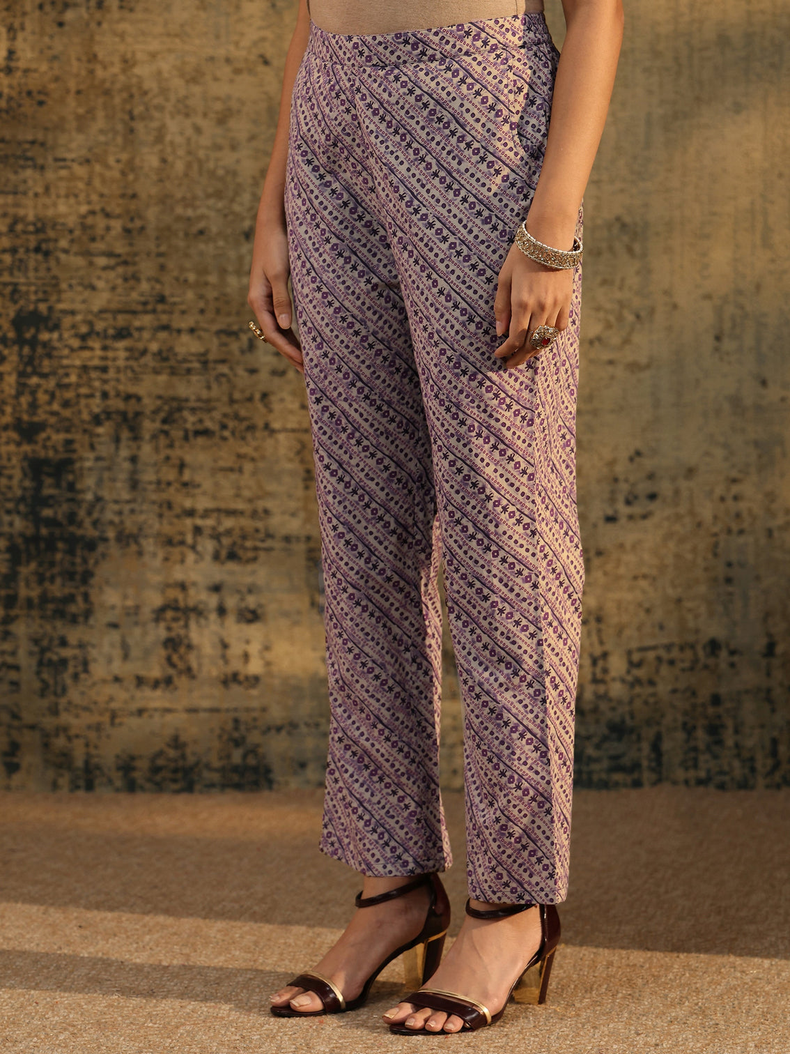 Mameraa Plum Purple Floral Printed Cotton Straight Suit Set