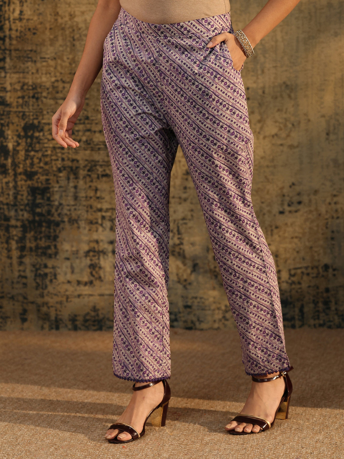 Mameraa Plum Purple Floral Printed Cotton Straight Suit Set