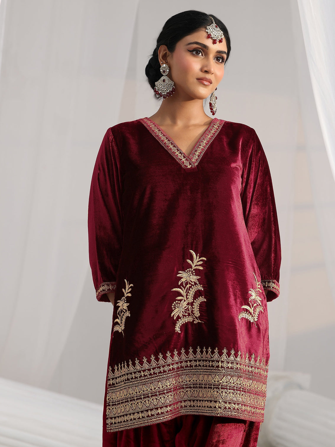 Mameraa Maroon Embroidered Velvet Co-Ord Set