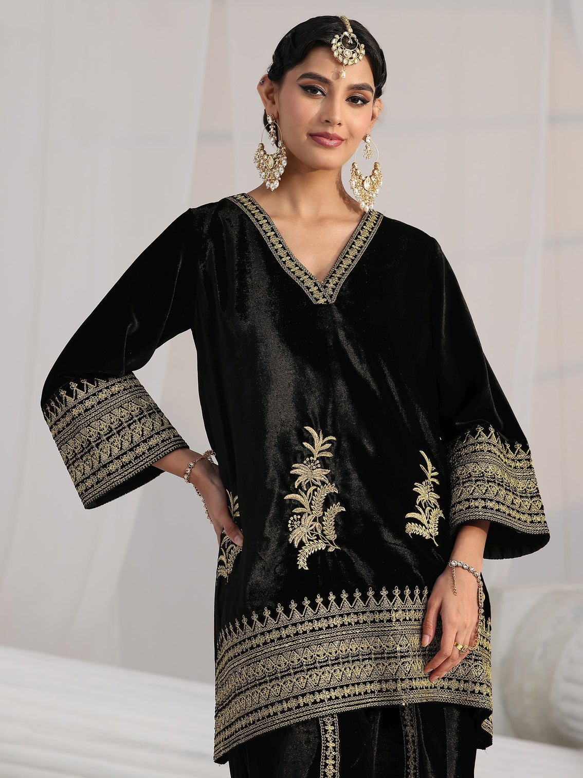 Mameraa Black Embroidered Velvet Co-Ord Set