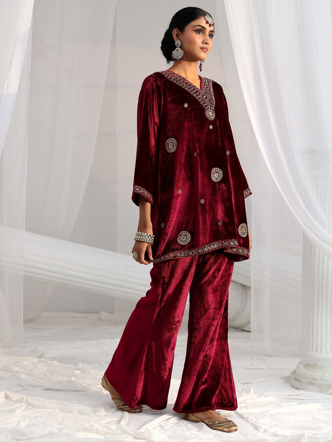 Mameraa Crimson Red Emellished Velvet Co-Ord Set
