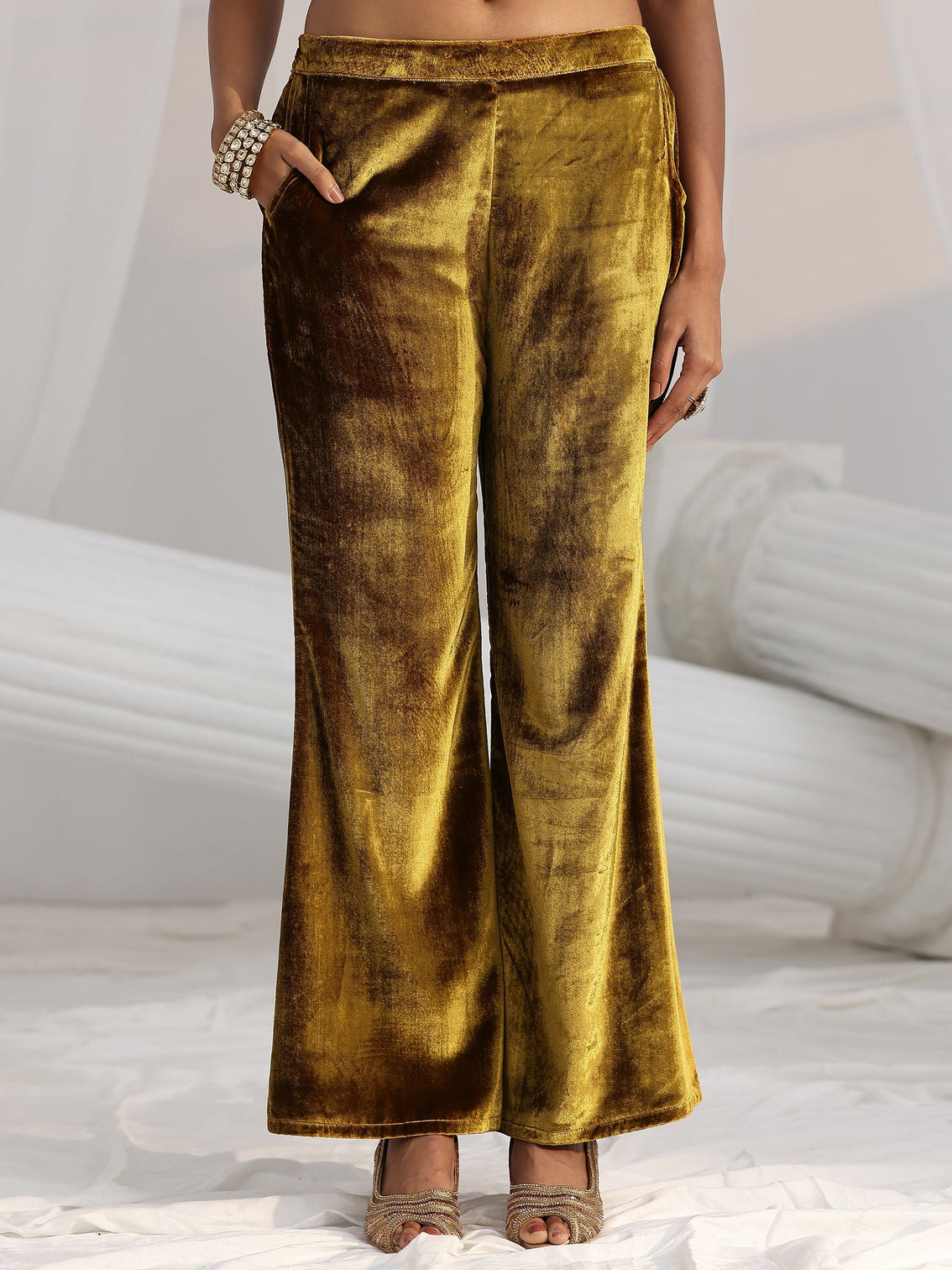 Mameraa Mustard Emellished Velvet Co-Ord Set