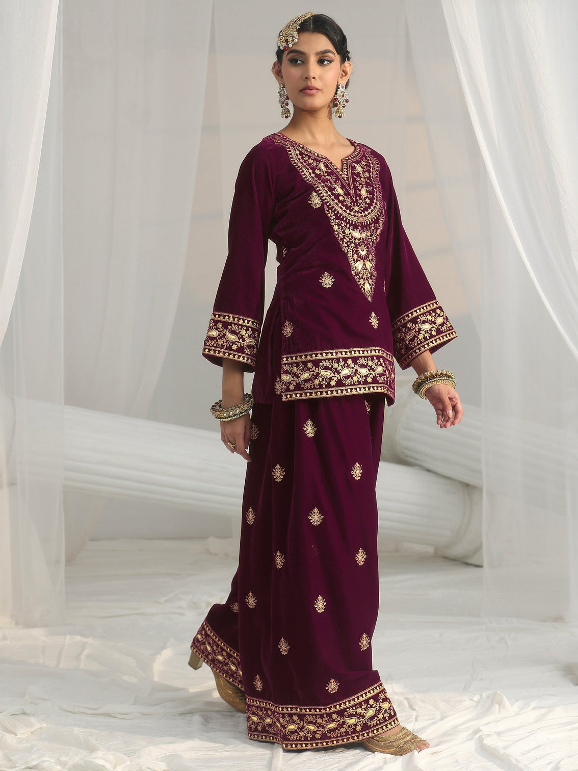 Mameraa Burgundy Yoke Embroidered Design Velvet Co-Ord Set