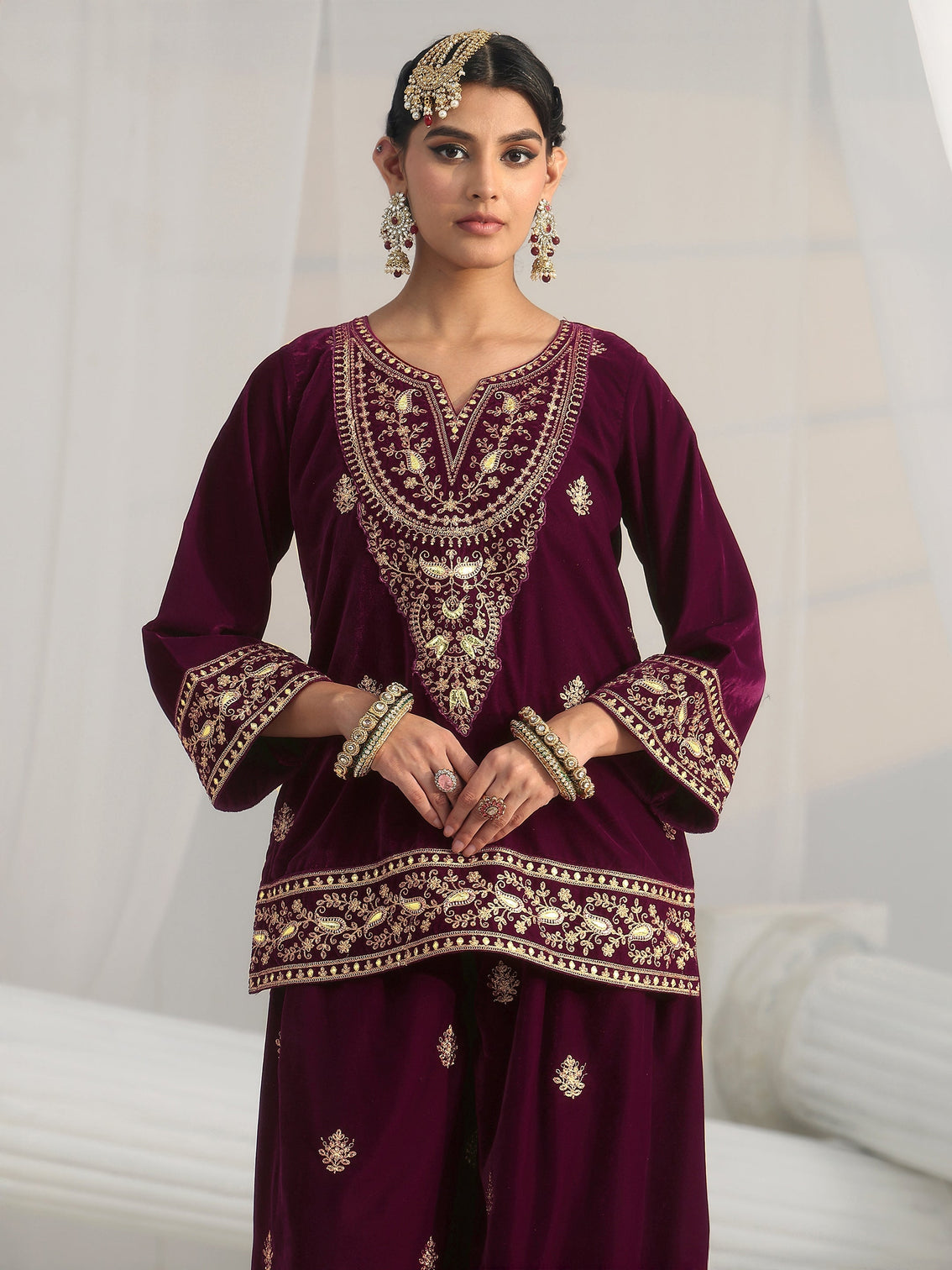 Mameraa Burgundy Yoke Embroidered Design Velvet Co-Ord Set