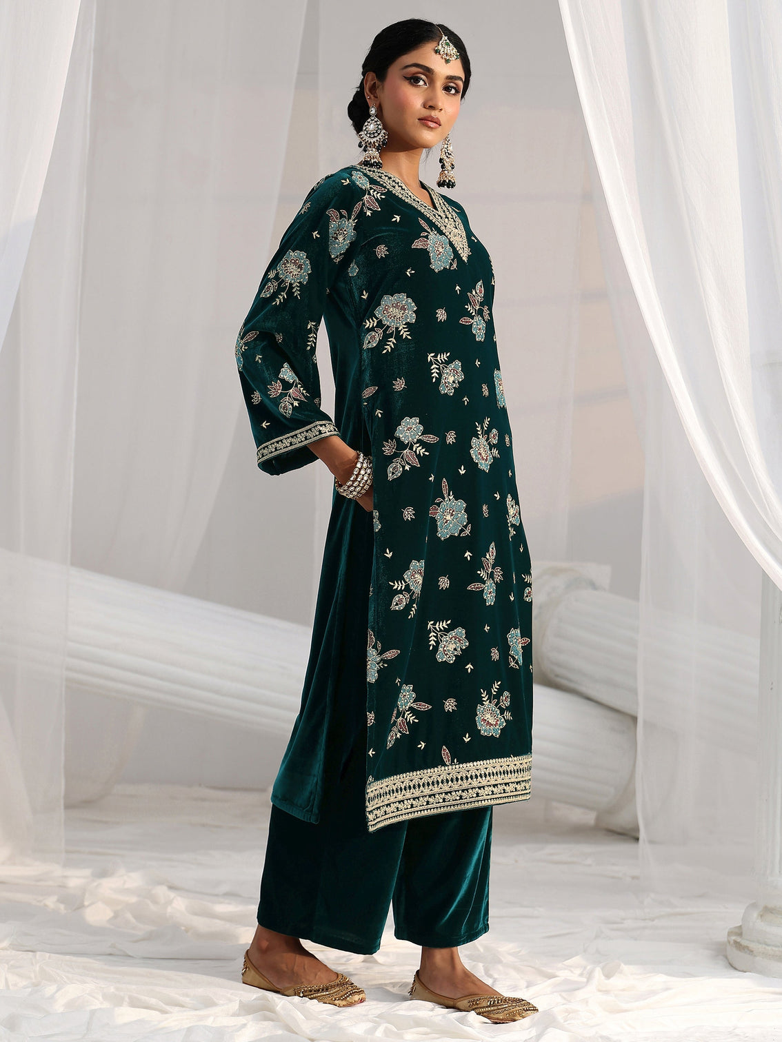 Mameraa Peacock Green Floral Embroidered Velvet Straight Suit Set