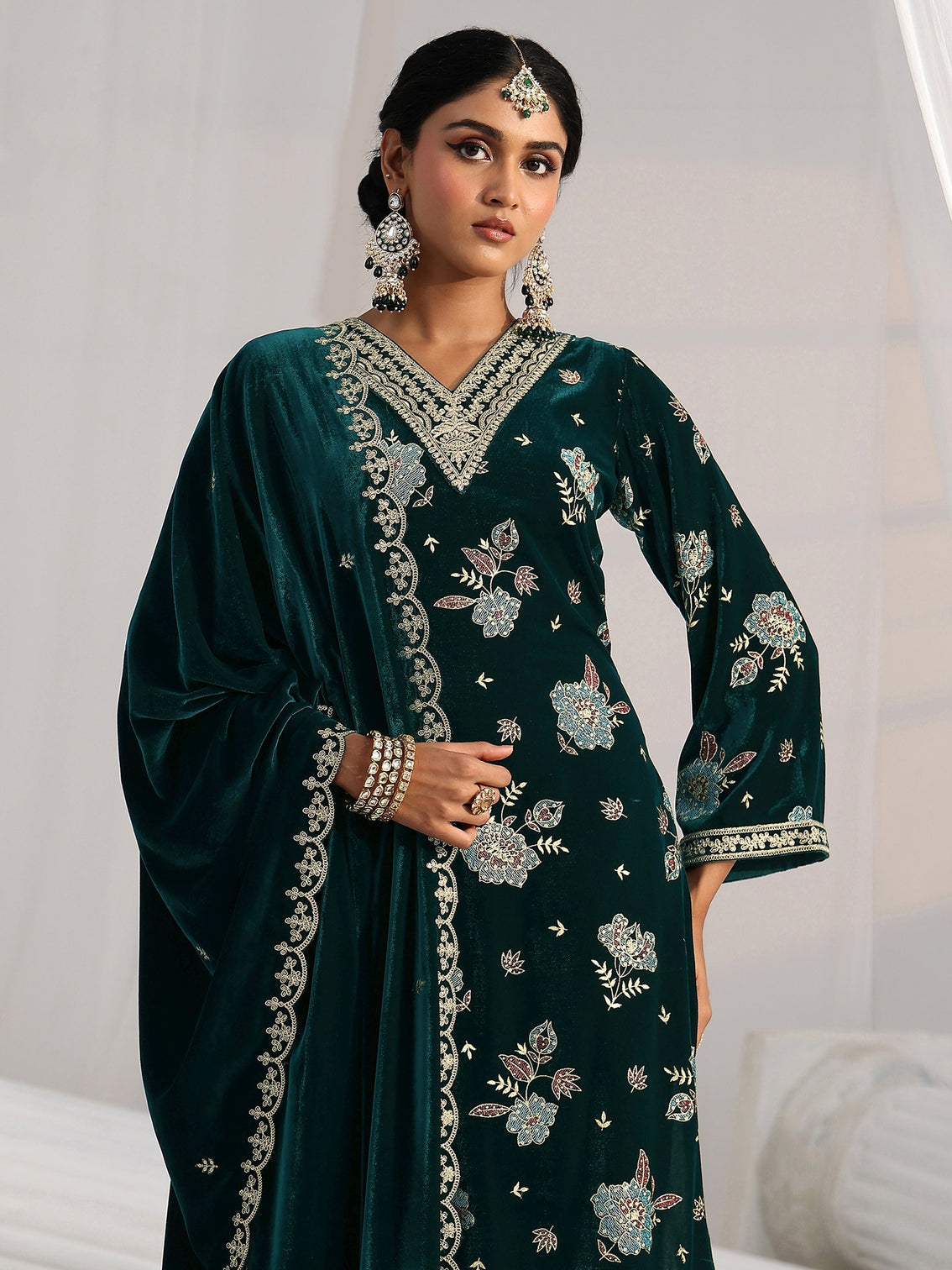 Mameraa Peacock Green Floral Embroidered Velvet Straight Suit Set