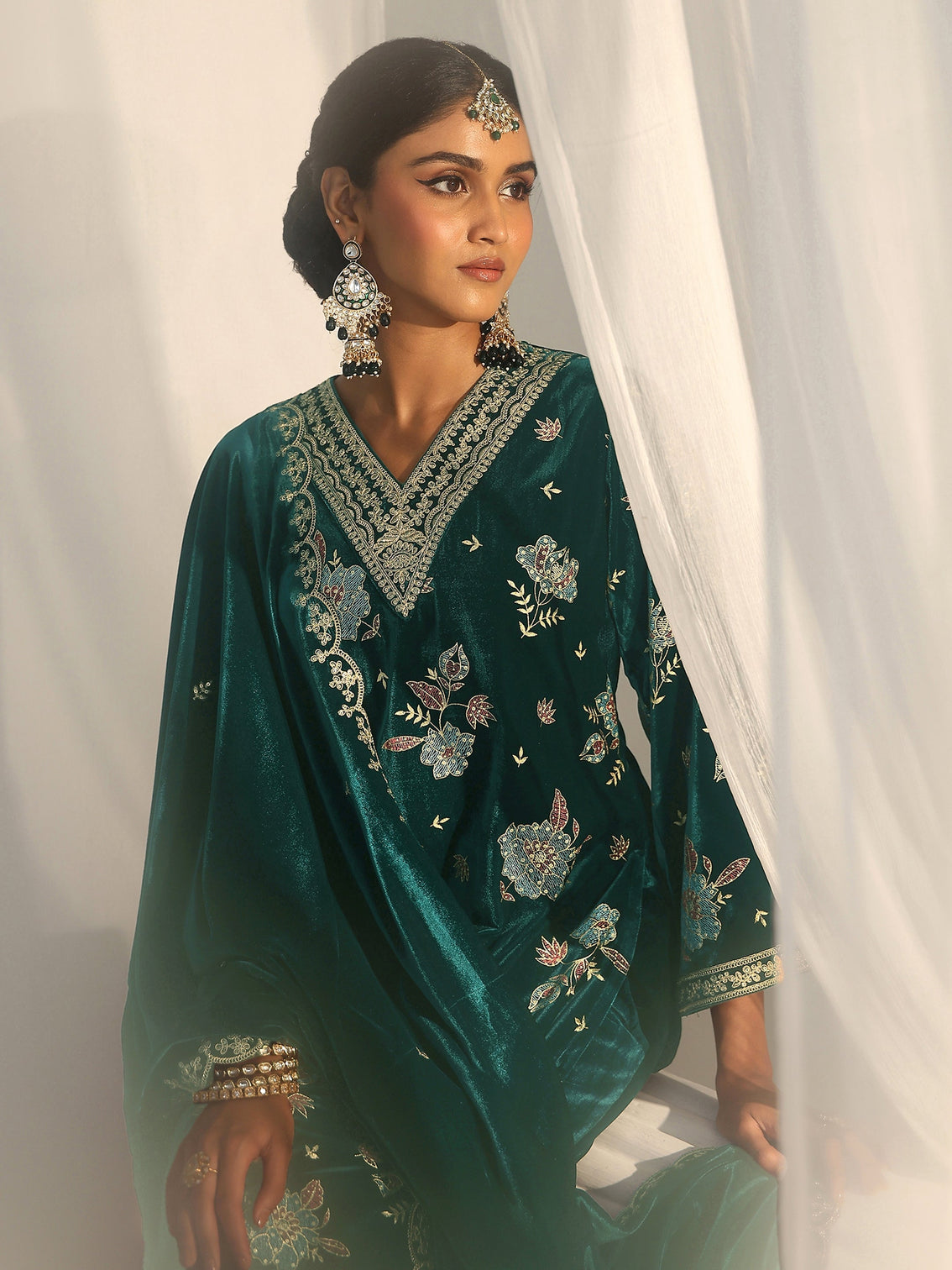 Mameraa Peacock Green Floral Embroidered Velvet Straight Suit Set