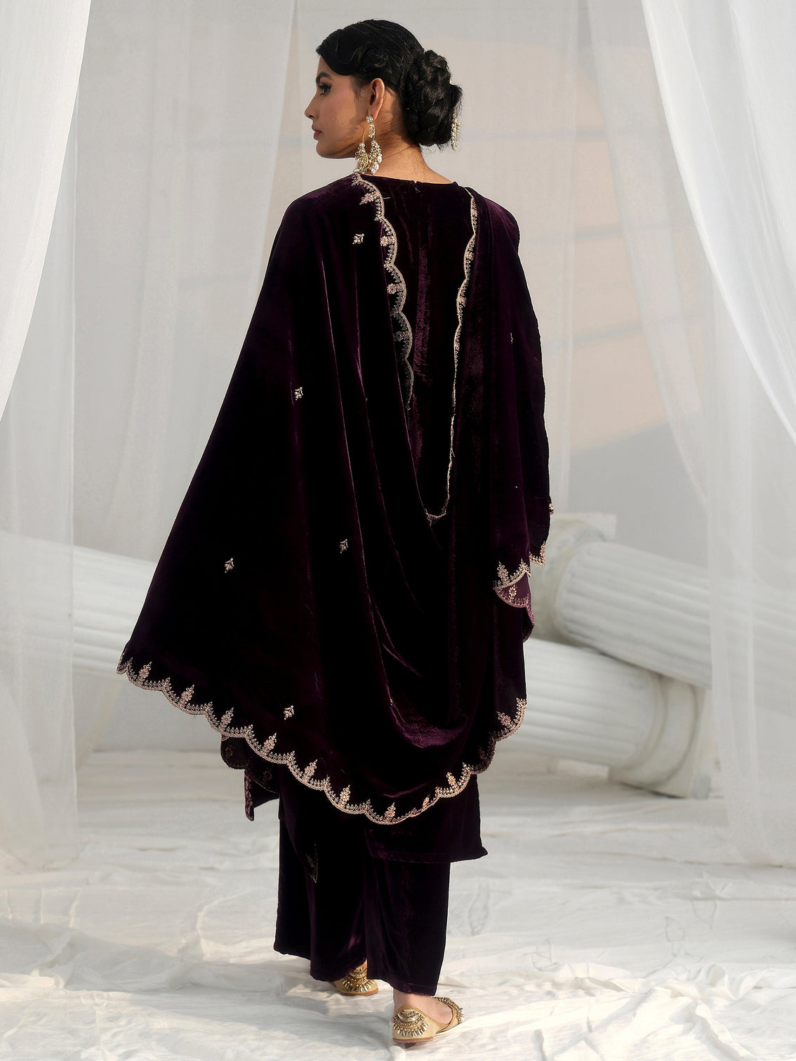 Mameraa Plum Puprle Floral Embroidered Velvet Straight Suit Set