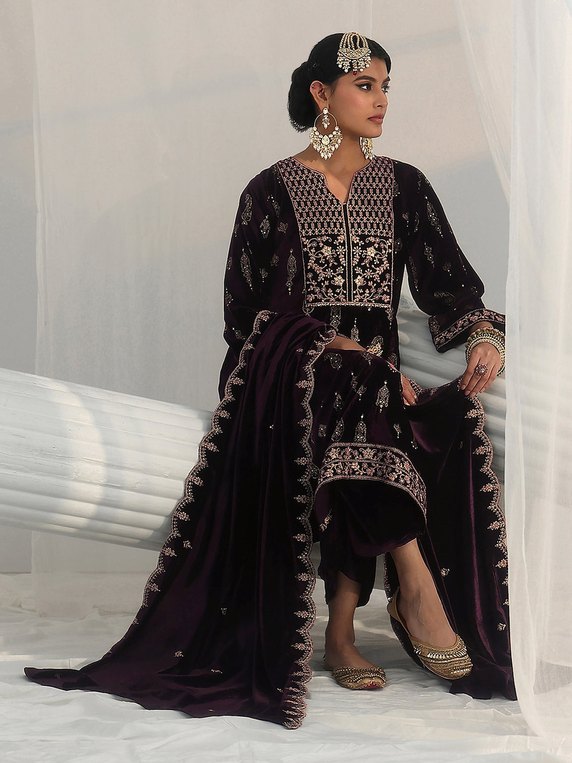 Mameraa Plum Puprle Floral Embroidered Velvet Straight Suit Set