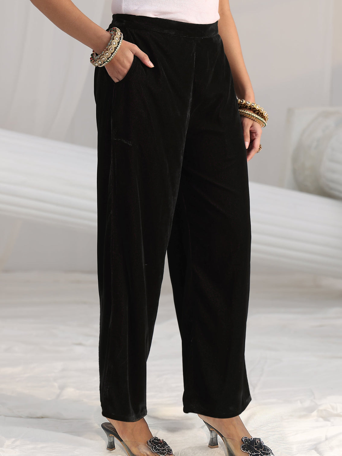 Mameraa Black Ethnic Embroidered Velvet Straight Suit Set