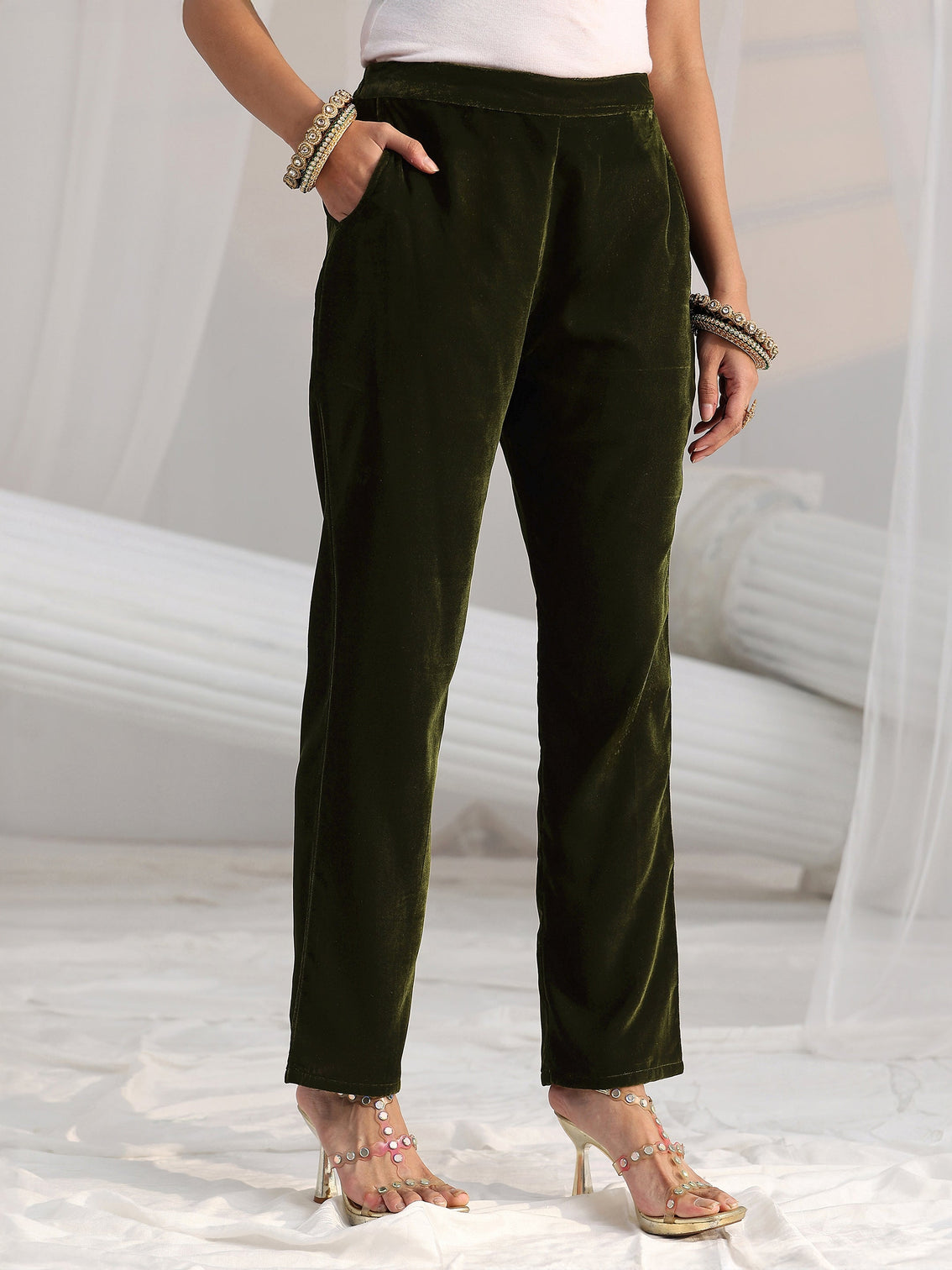 Mameraa Forest Green Yoke Design Velvet Straight Suit Set